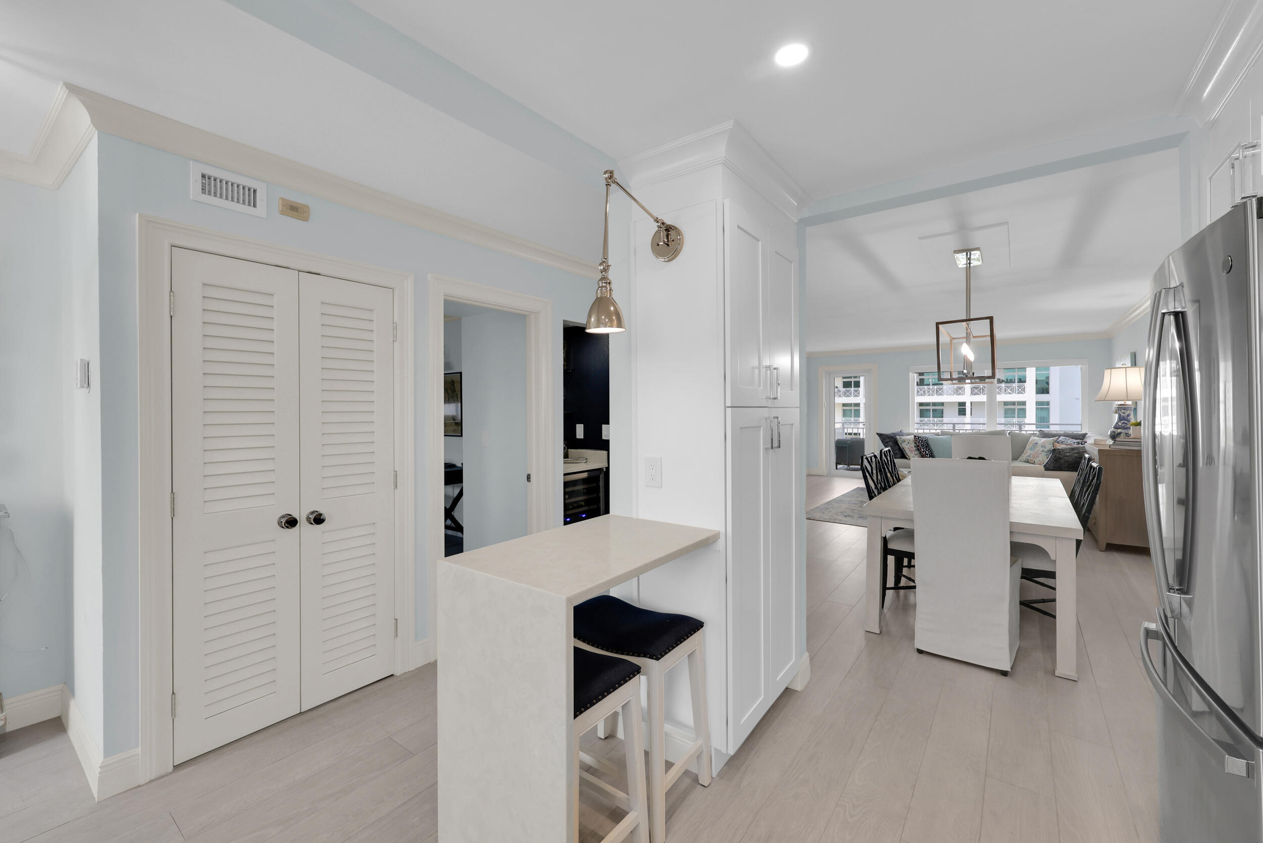 MONTEREY HOUSE CONDO - Residential