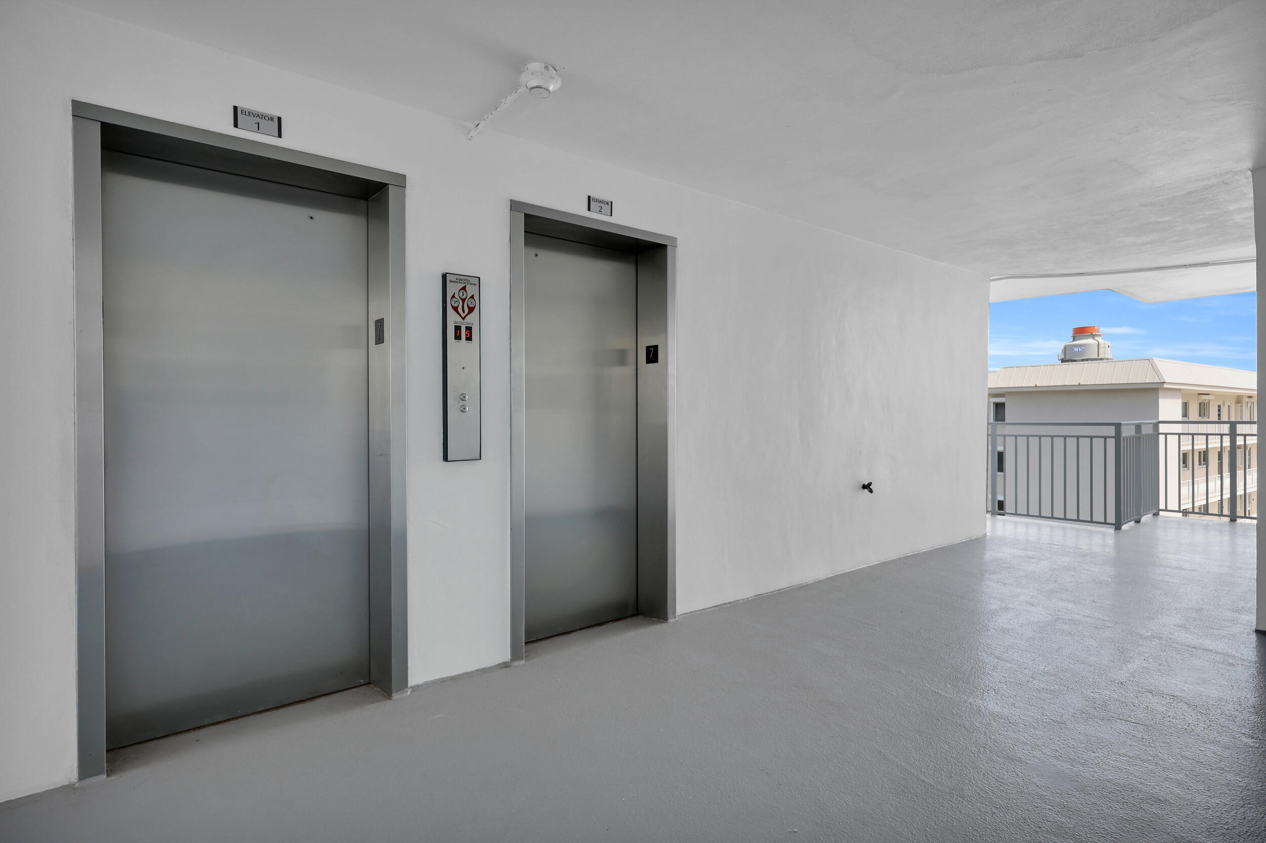 MONTEREY HOUSE CONDO - Residential