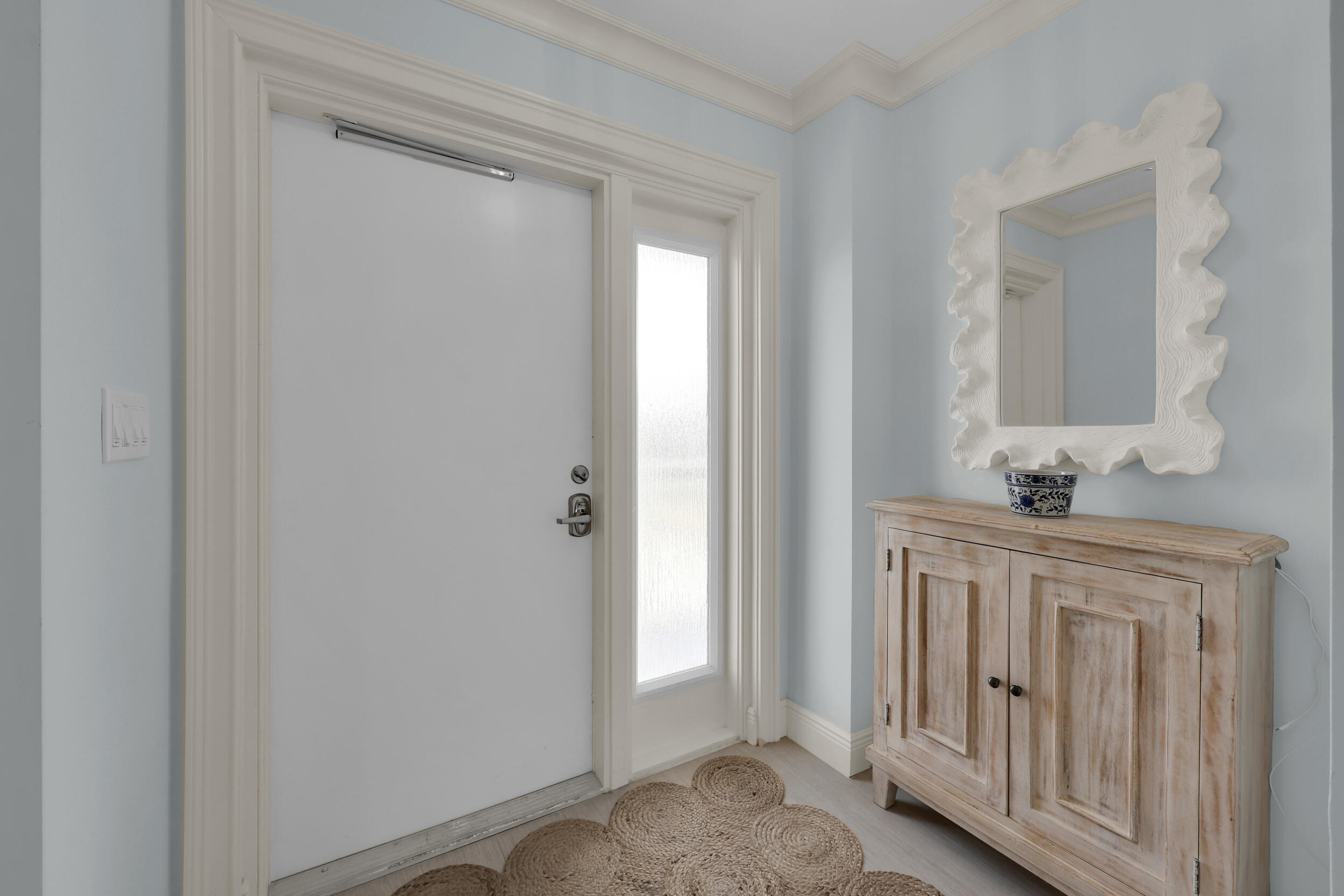 MONTEREY HOUSE CONDO - Residential