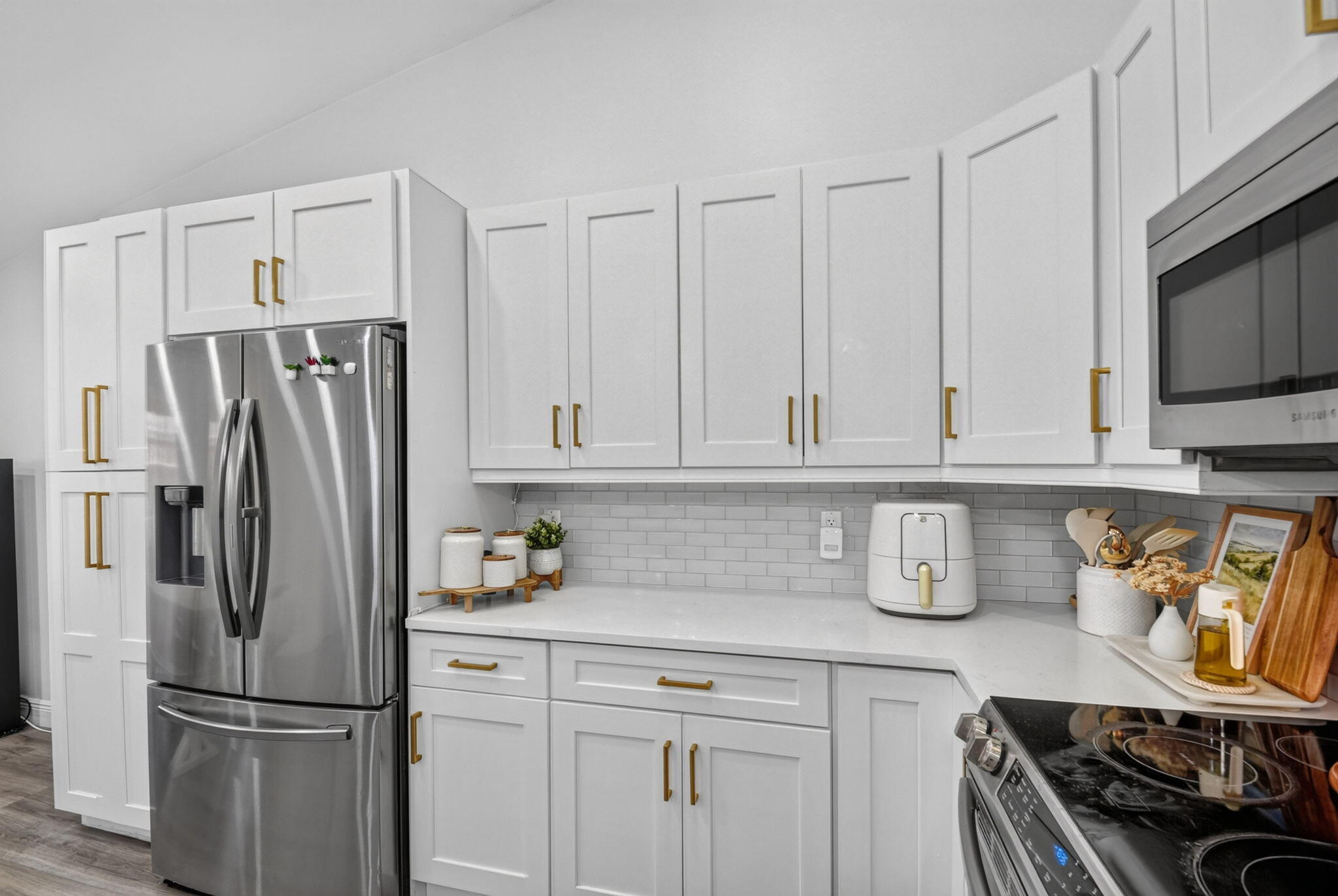 SPRINGDALE HOMES - Residential