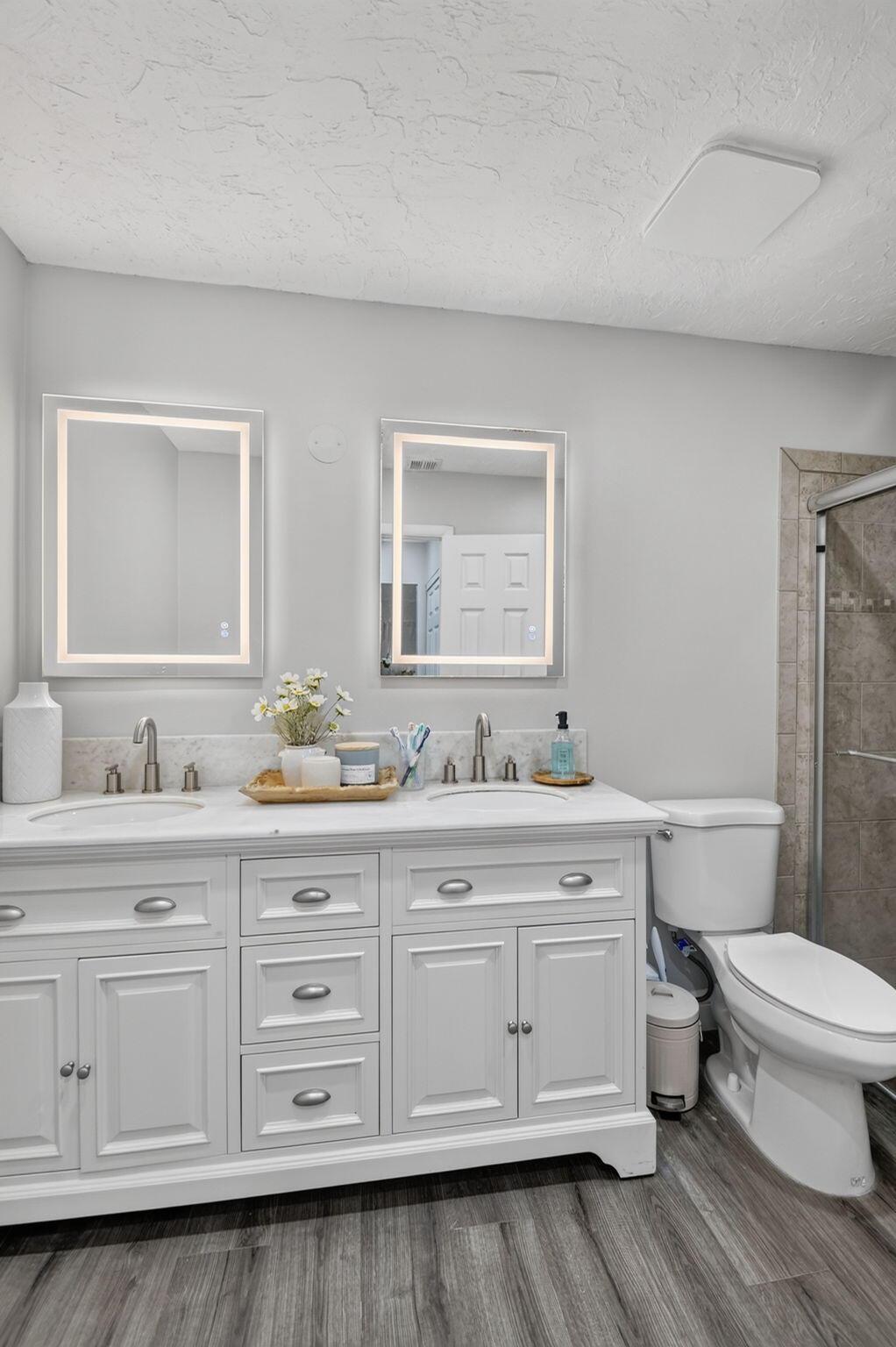 SPRINGDALE HOMES - Residential