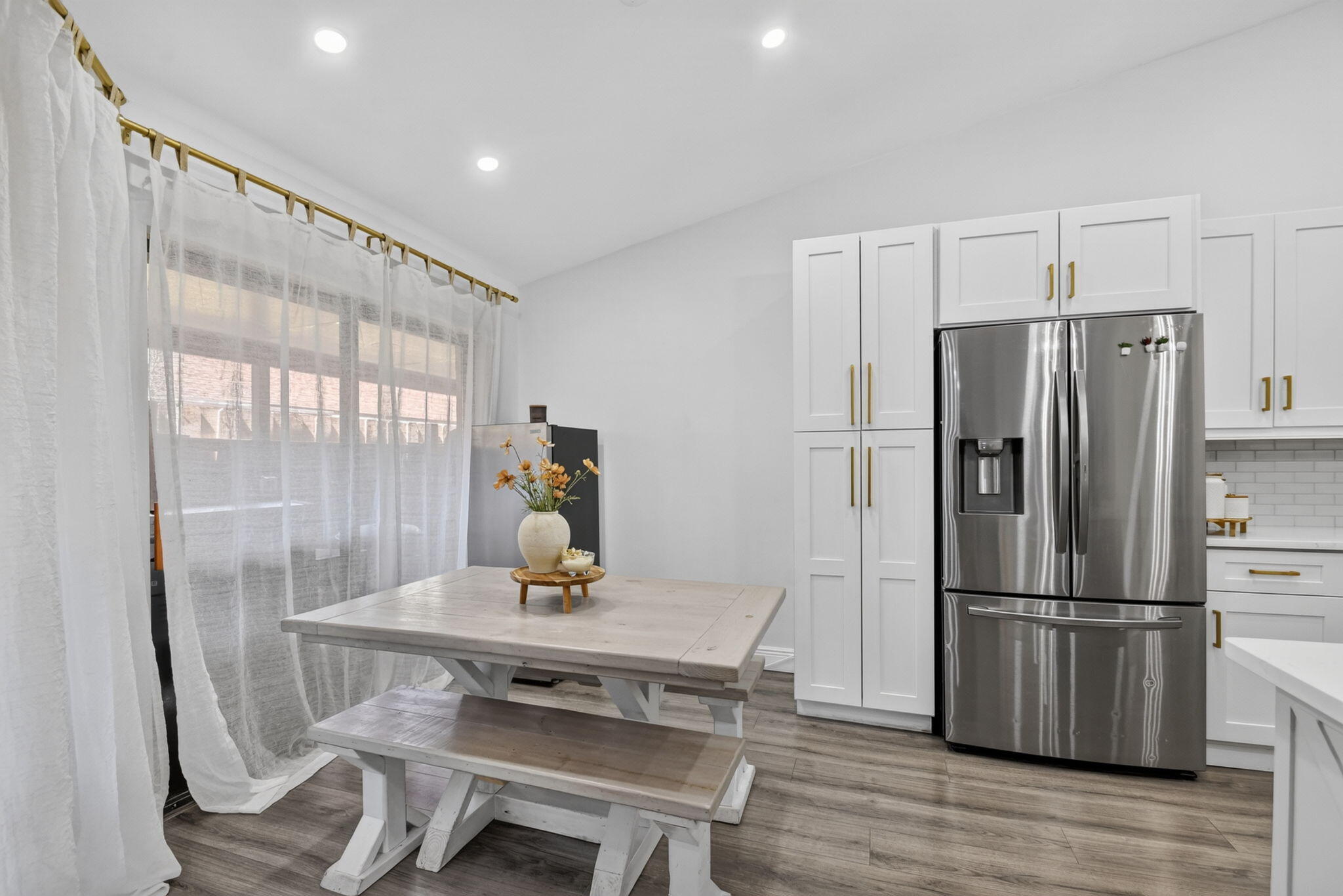 SPRINGDALE HOMES - Residential