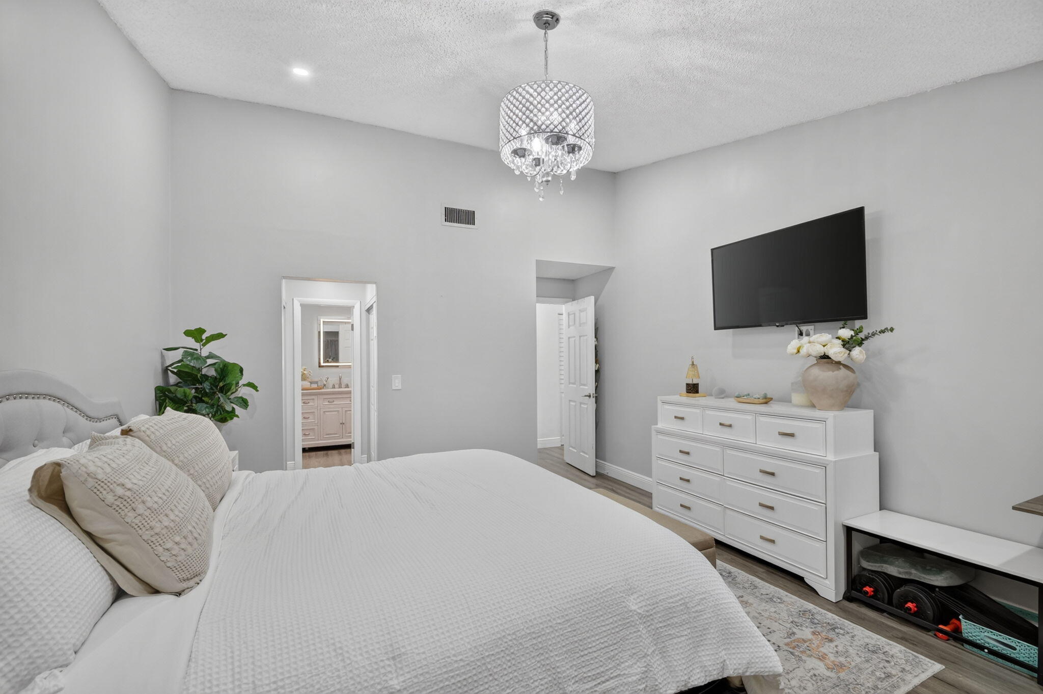 SPRINGDALE HOMES - Residential
