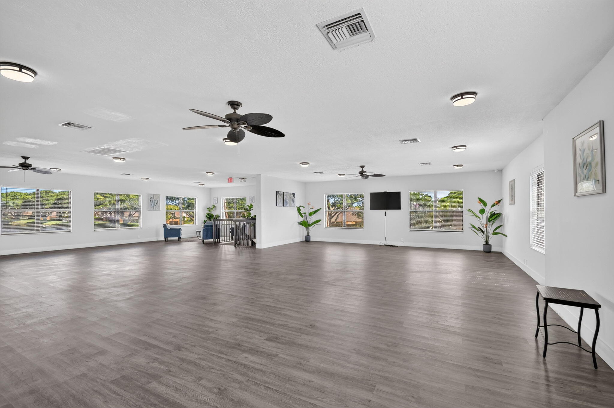 SPRINGDALE HOMES - Residential