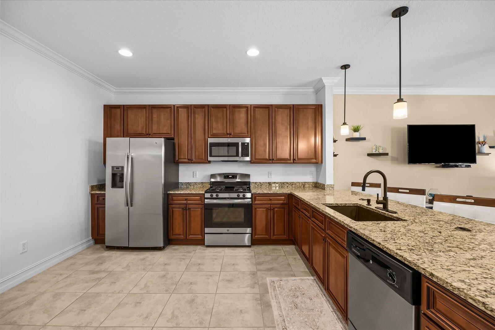 ST ANDREWS TOWNHOMES REPLAT NO 2 - Residential