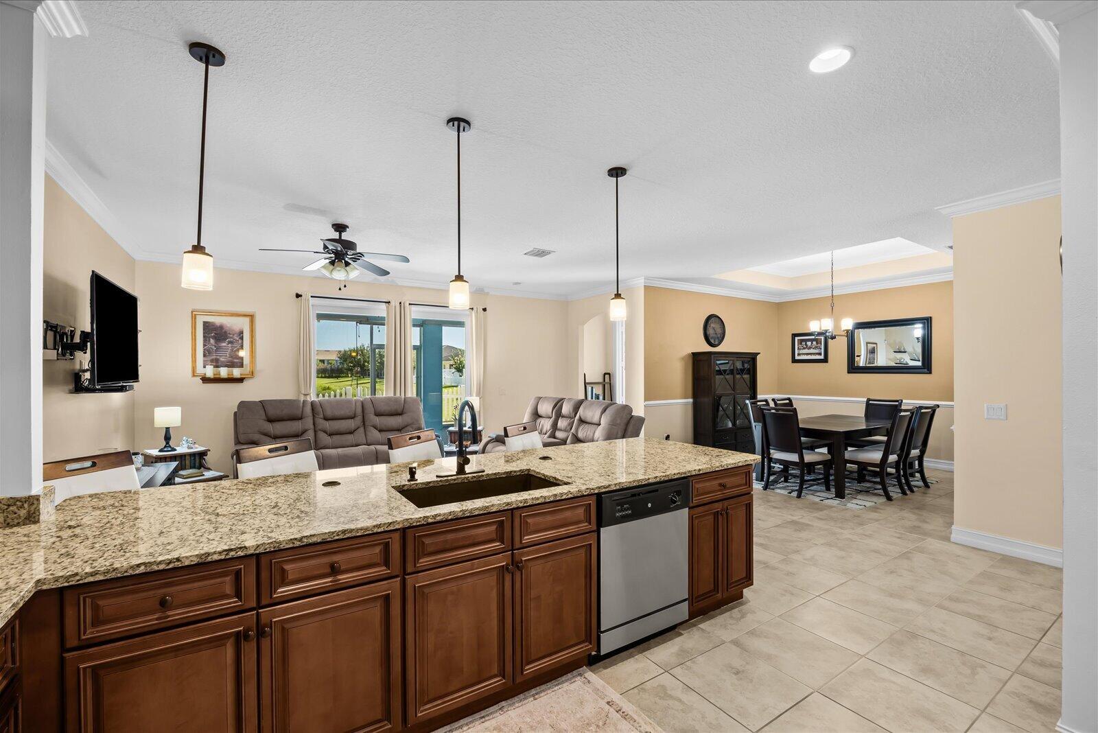 ST ANDREWS TOWNHOMES REPLAT NO 2 - Residential