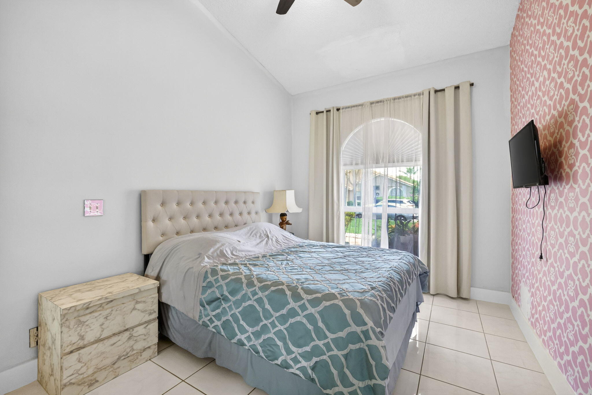 WEST GLEN ADDITION - Residential