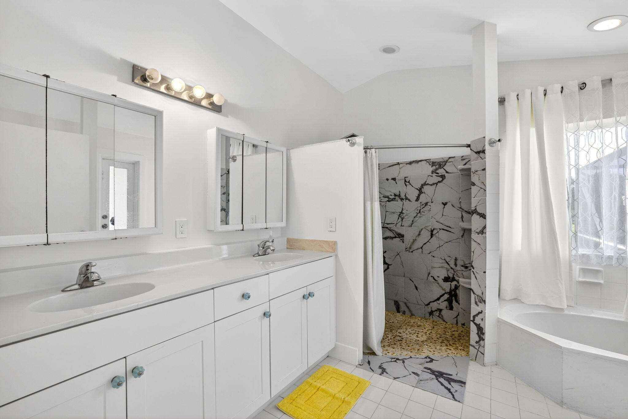 WEST GLEN ADDITION - Residential