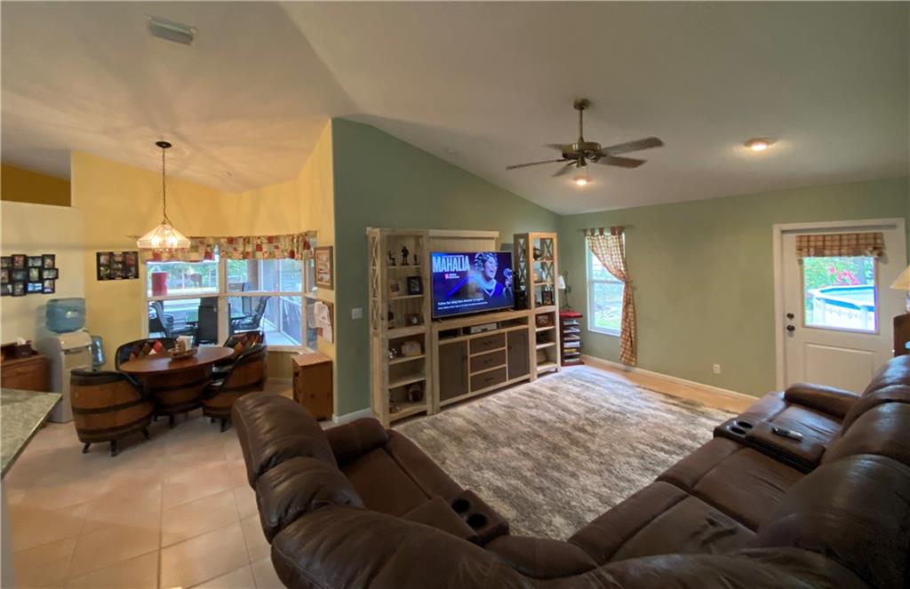 Acreage & Unrec - Residential