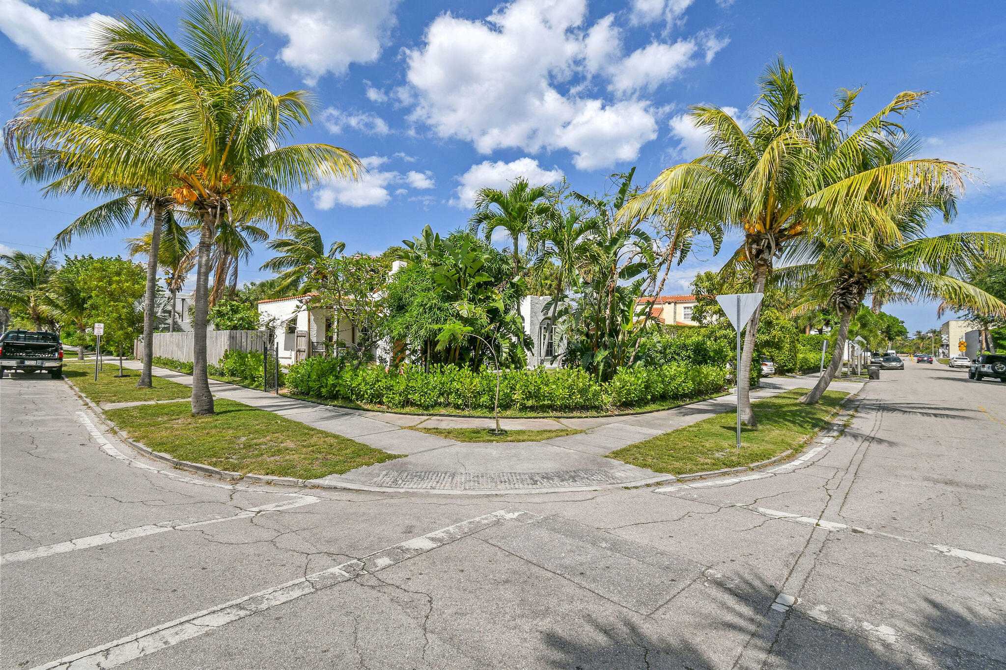 FLAMINGO PARK - Residential