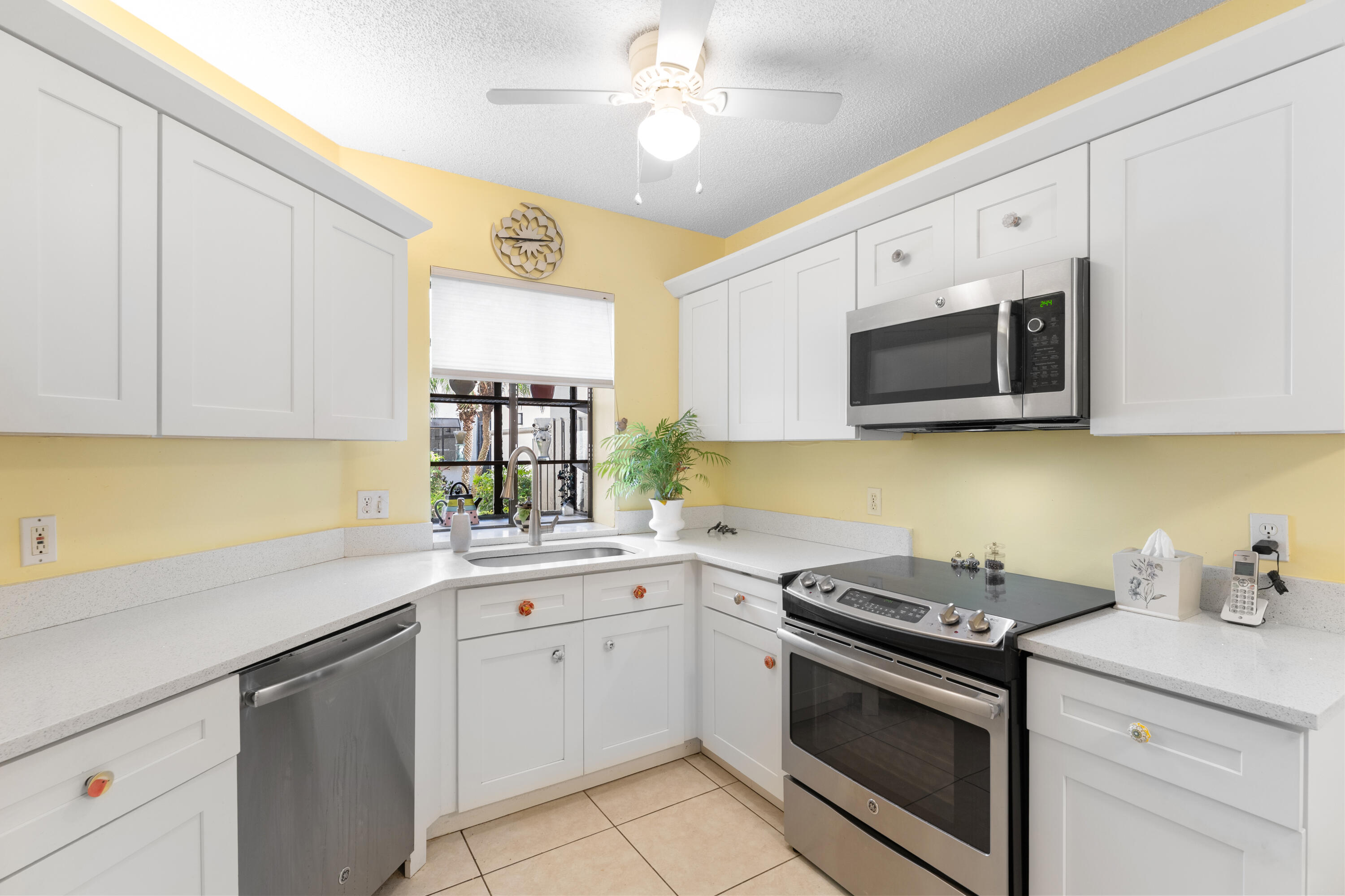 CARRARA VILLAGE CONDO - Residential
