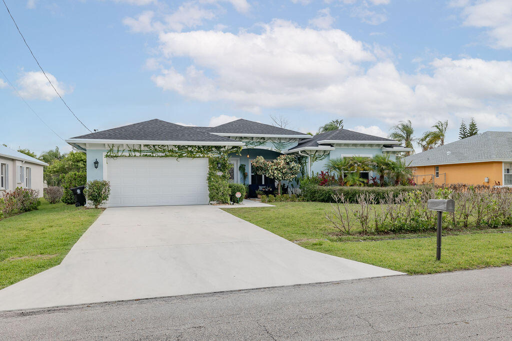 PORT ST LUCIE SECTION 44 - Residential