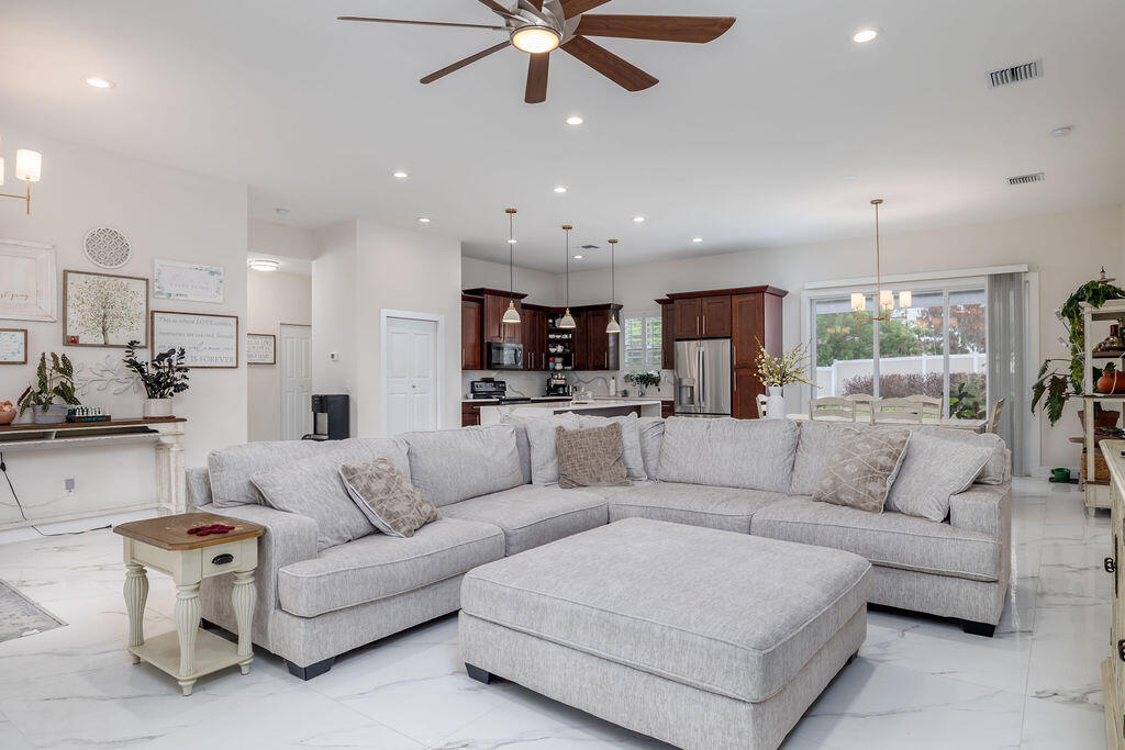 PORT ST LUCIE SECTION 44 - Residential