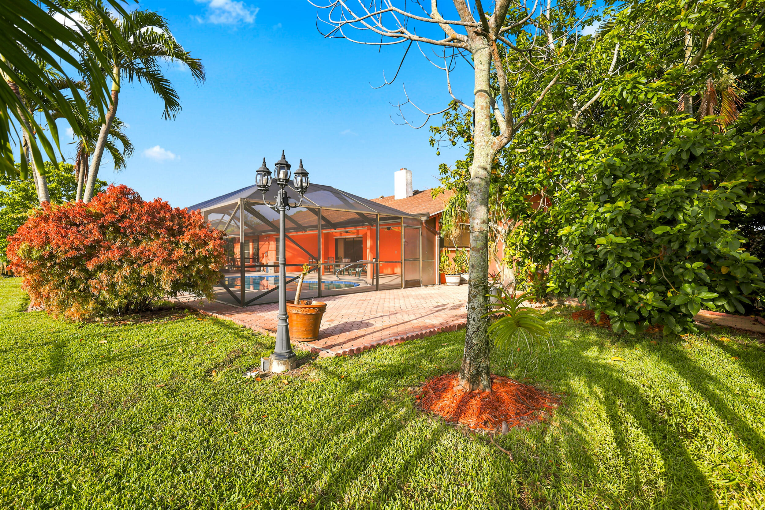 PALM BEACH NATL GOLF AND COUNTRY CLUB ESTATES 3A - Residential