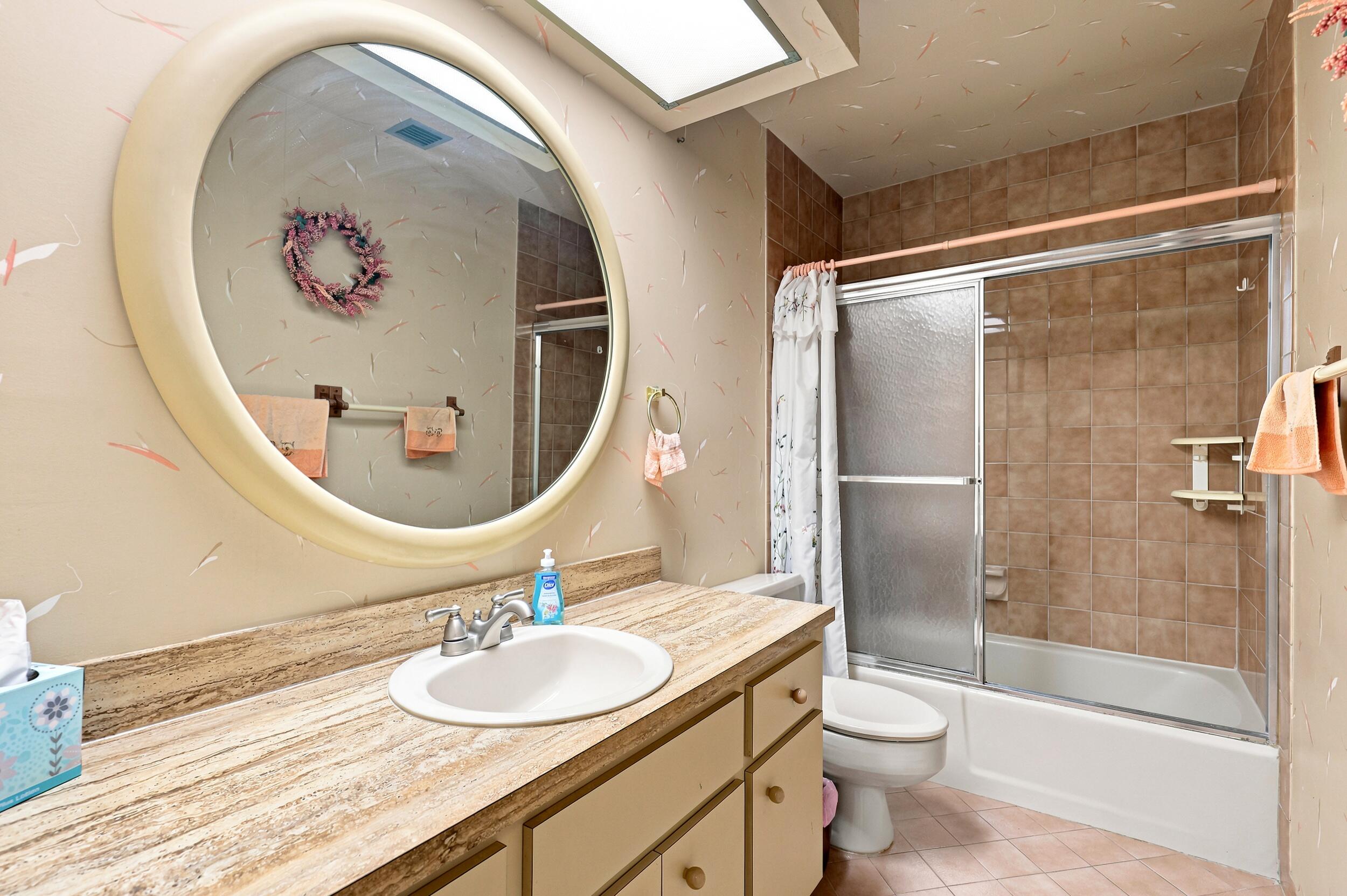 PALM BEACH NATL GOLF AND COUNTRY CLUB ESTATES 3A - Residential