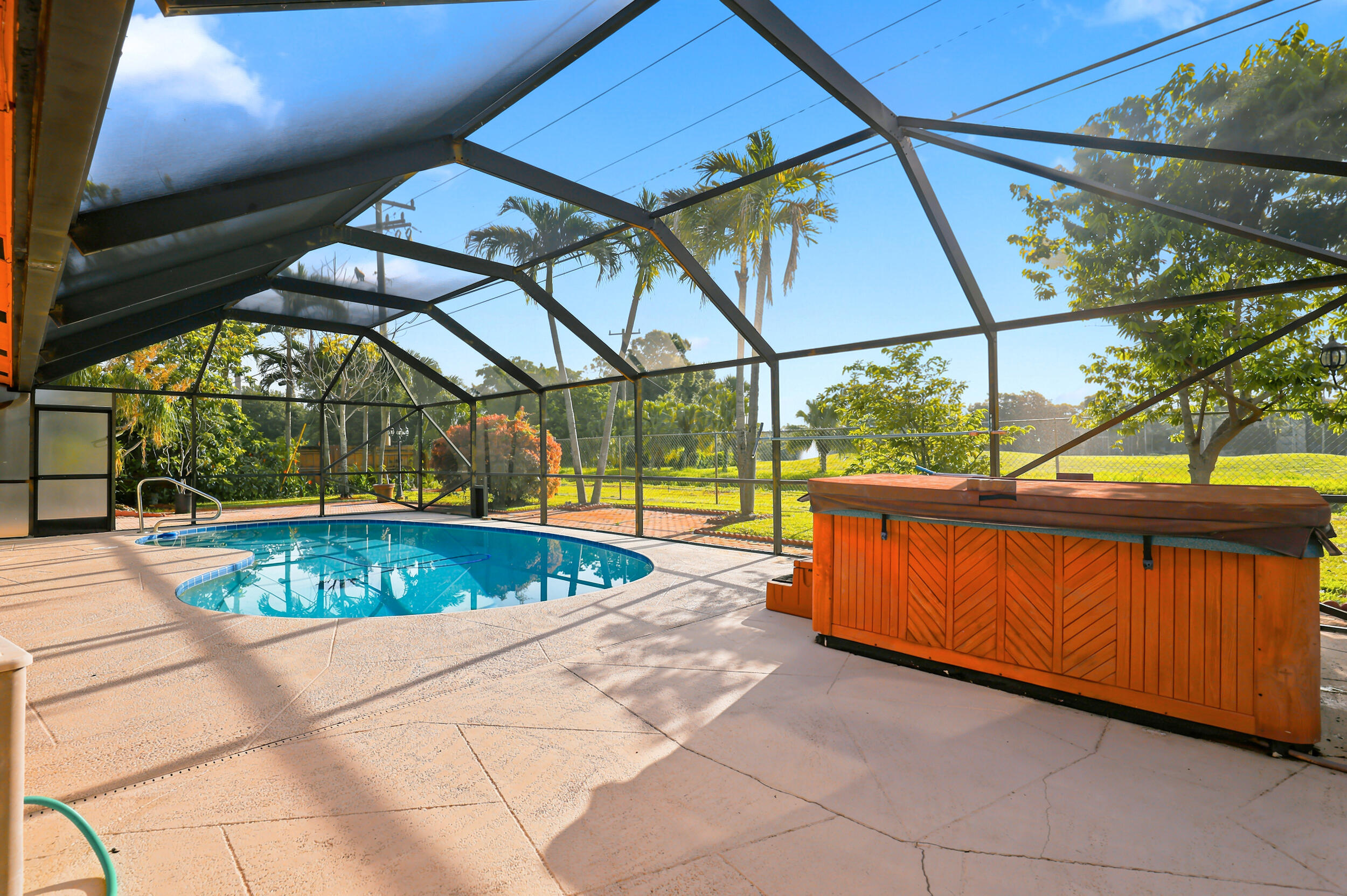 PALM BEACH NATL GOLF AND COUNTRY CLUB ESTATES 3A - Residential