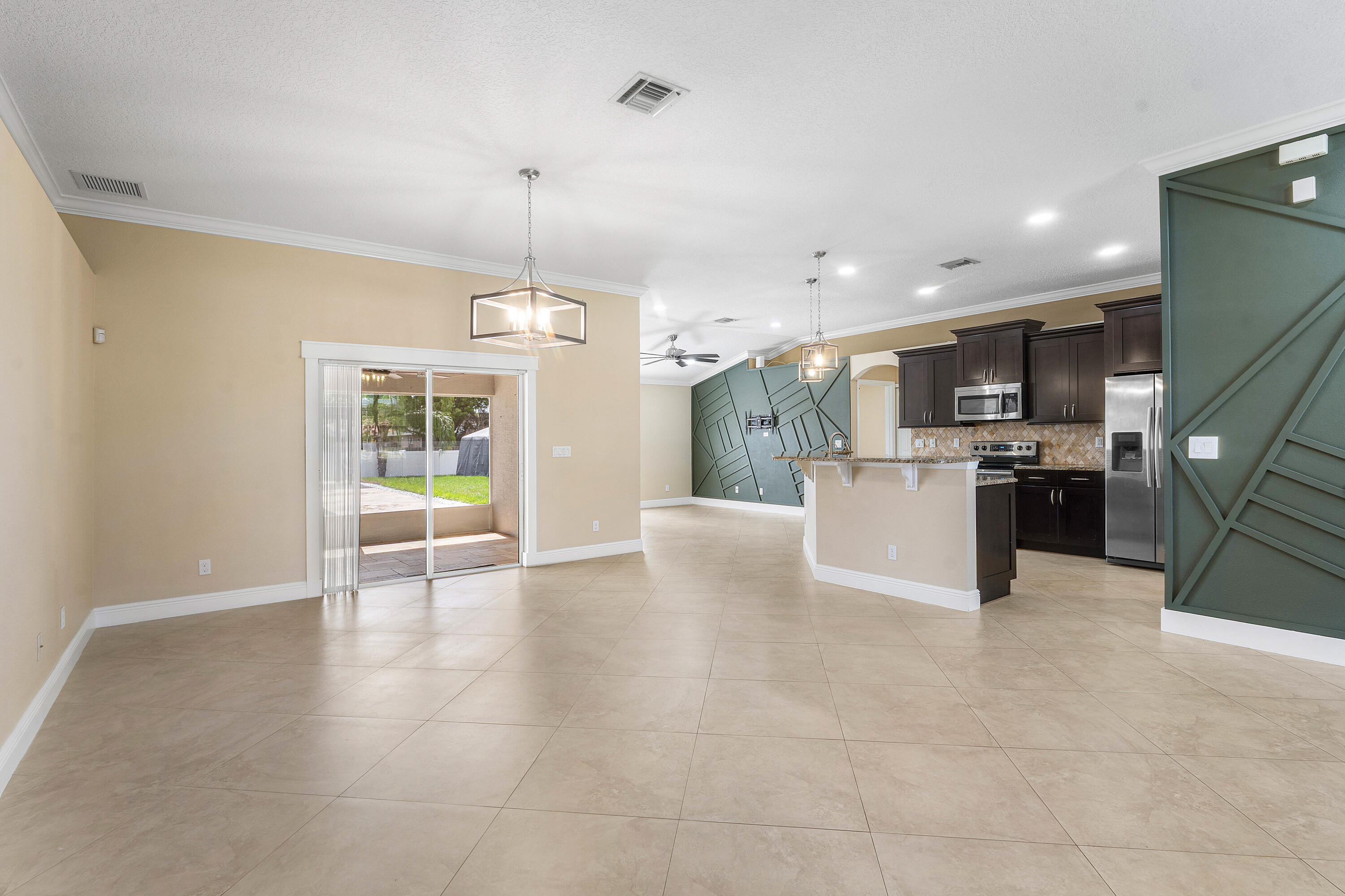 PORT ST LUCIE SECTION 37 - Residential