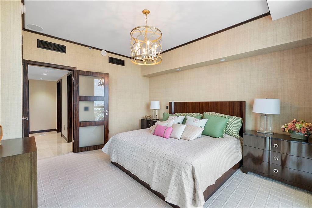 LAS OLAS BEACH CLUB - Residential