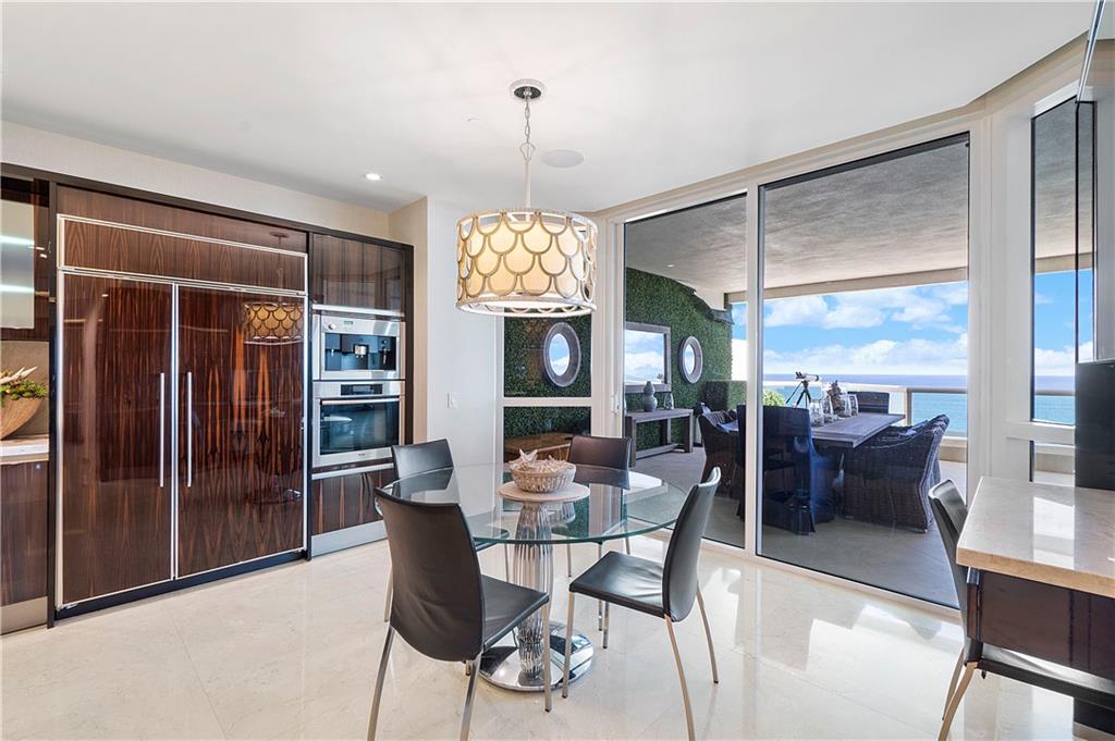 LAS OLAS BEACH CLUB - Residential
