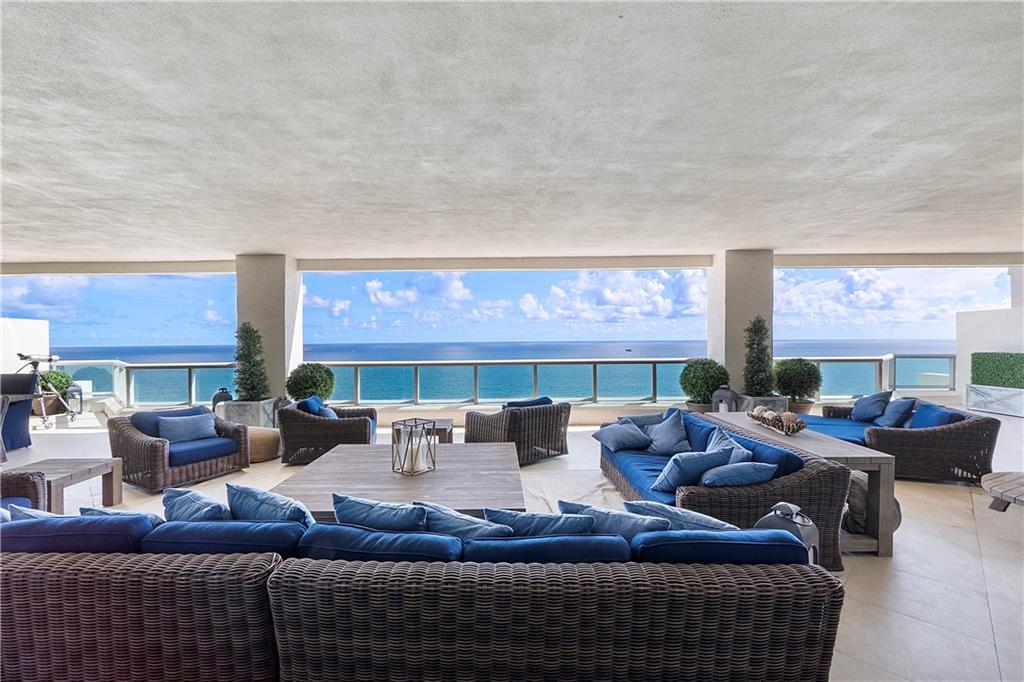 LAS OLAS BEACH CLUB - Residential