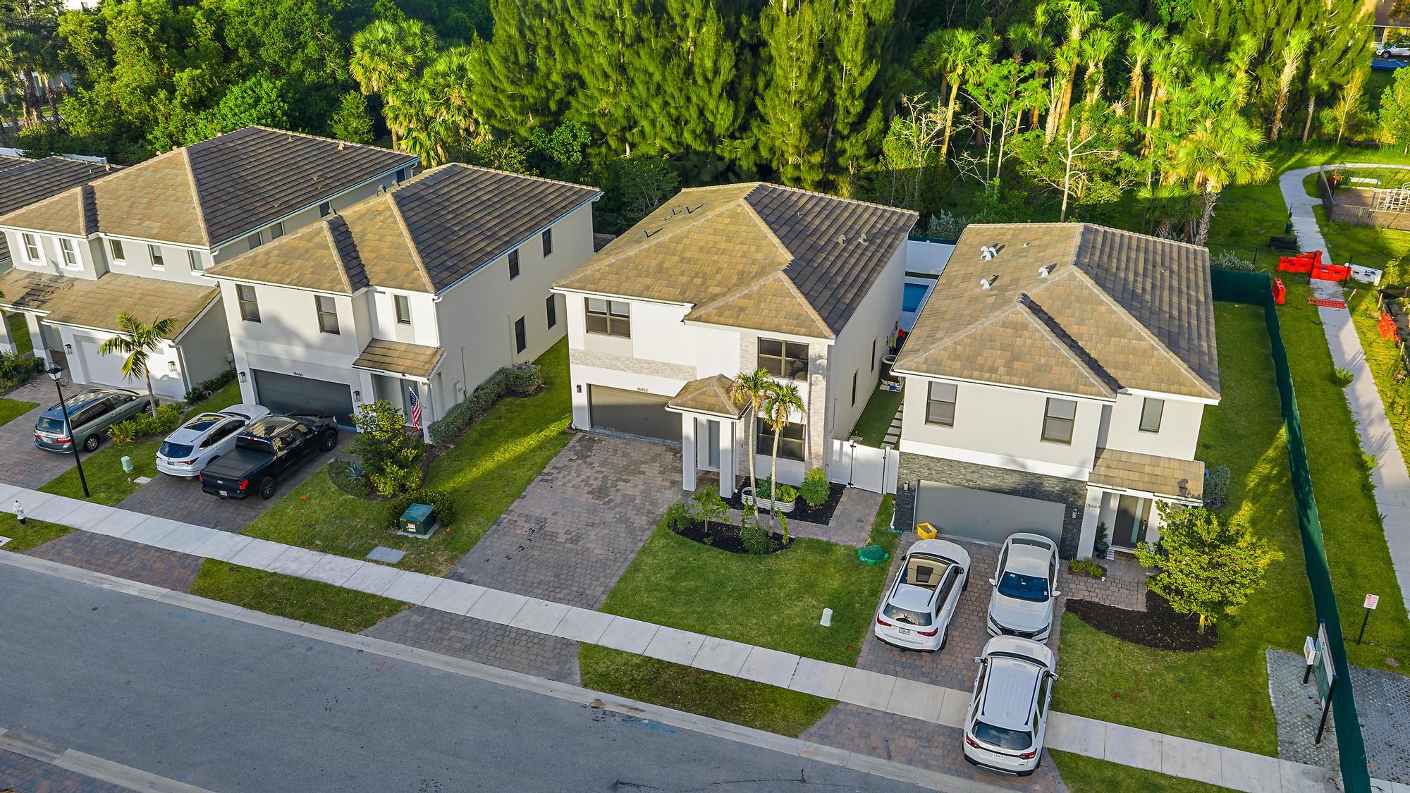 RESERVE AT JUPITER - Residential
