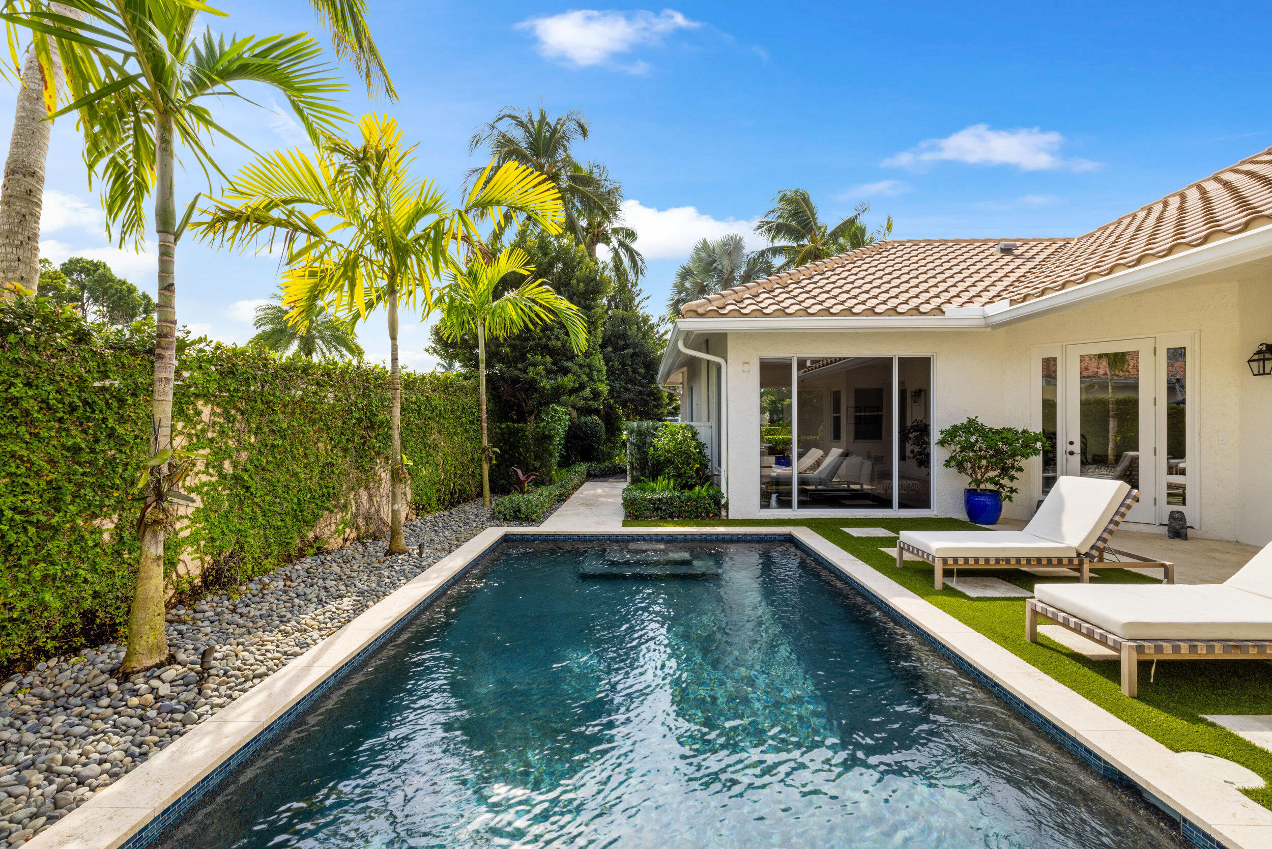 EQUESTRIAN CLUB ESTATES 3 - Residential