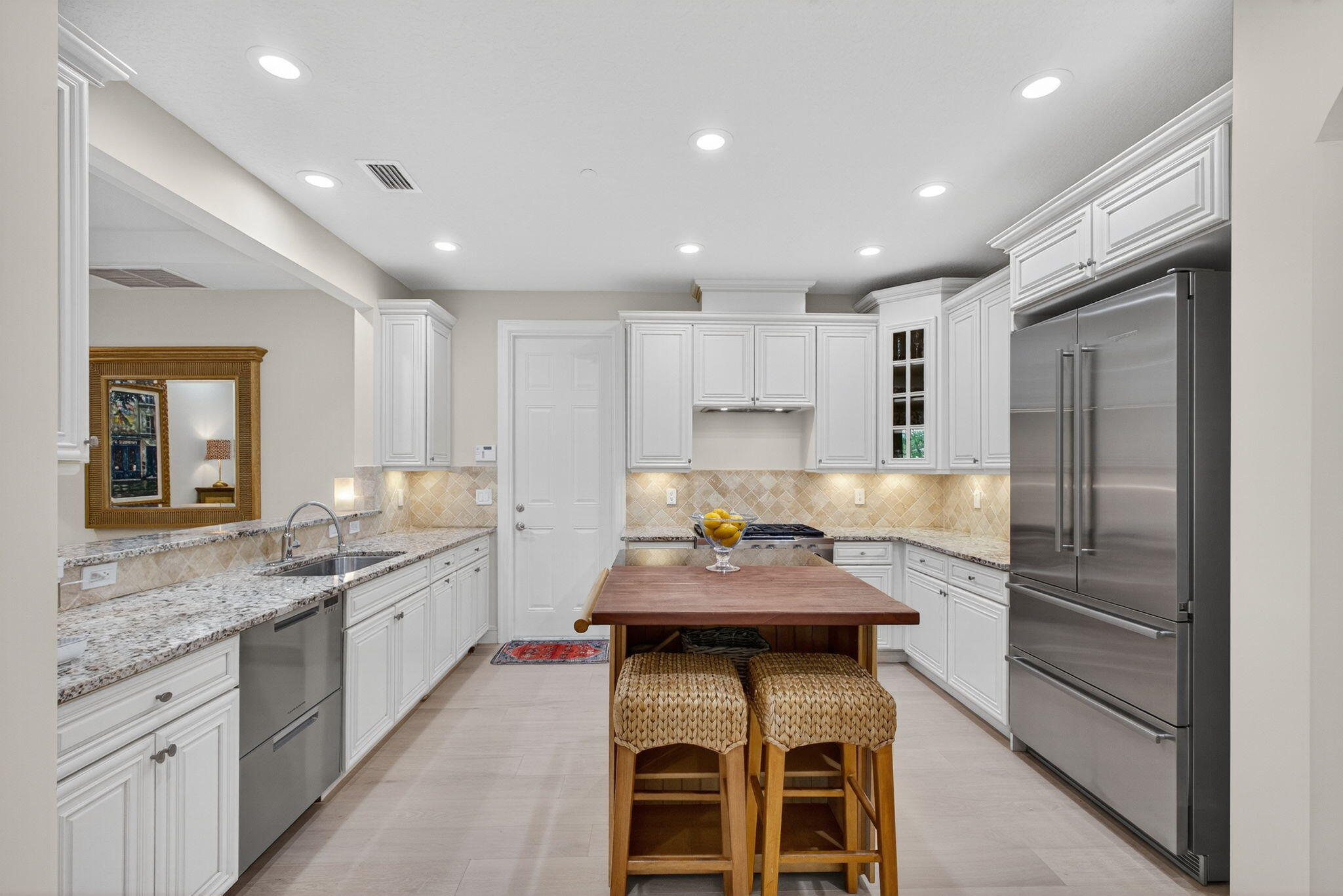CARRIAGE HOMES AT FRENCHMANS HARBOR CONDO - Residential