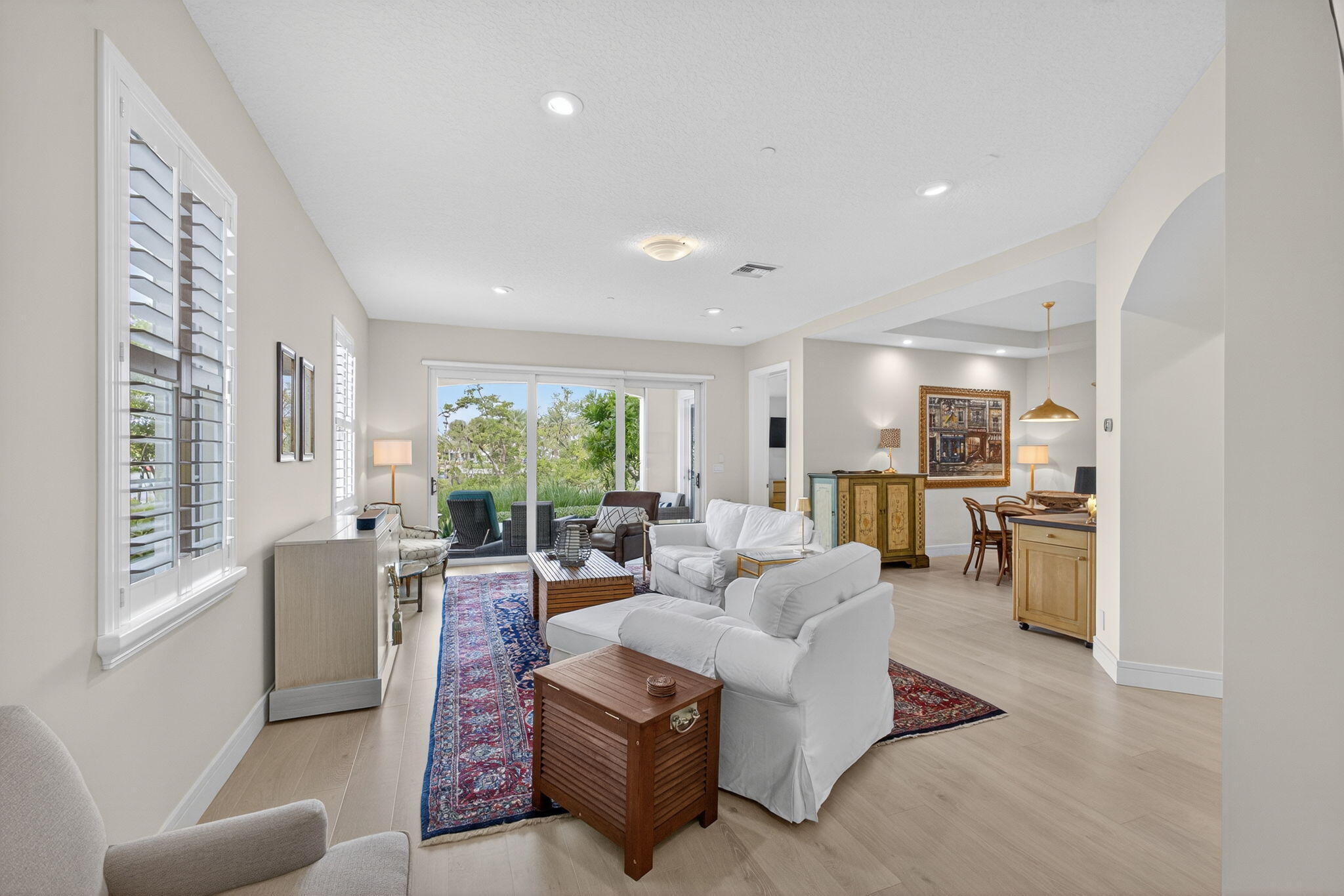 CARRIAGE HOMES AT FRENCHMANS HARBOR CONDO - Residential