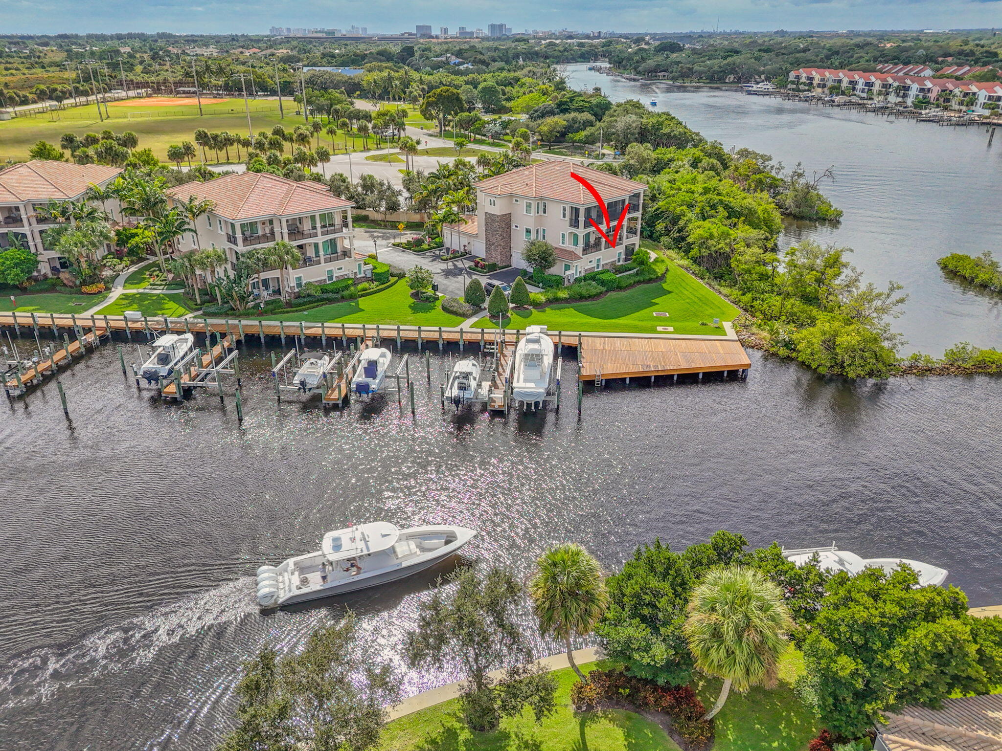 CARRIAGE HOMES AT FRENCHMANS HARBOR CONDO - Residential
