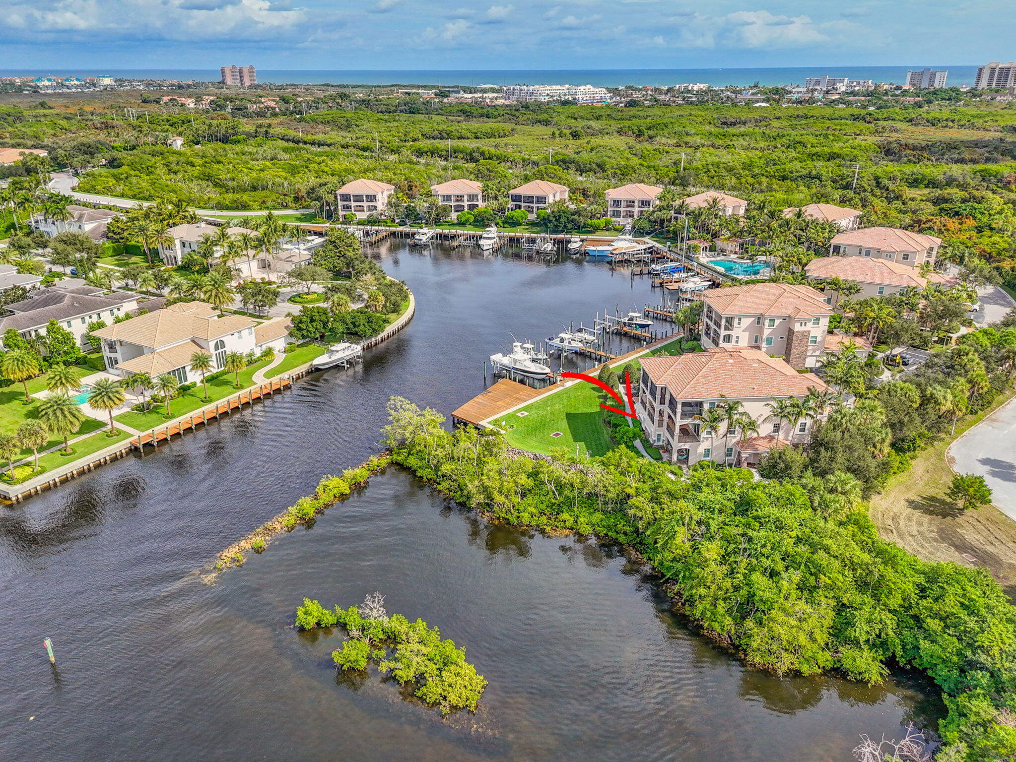CARRIAGE HOMES AT FRENCHMANS HARBOR CONDO - Residential