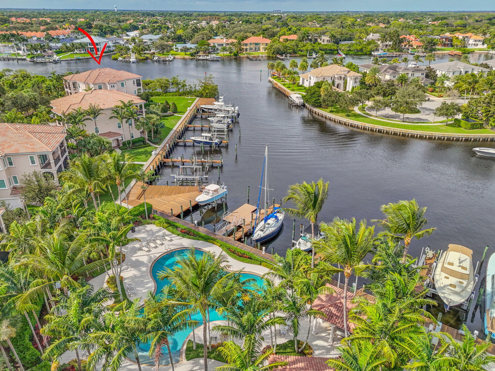 CARRIAGE HOMES AT FRENCHMANS HARBOR CONDO - Residential