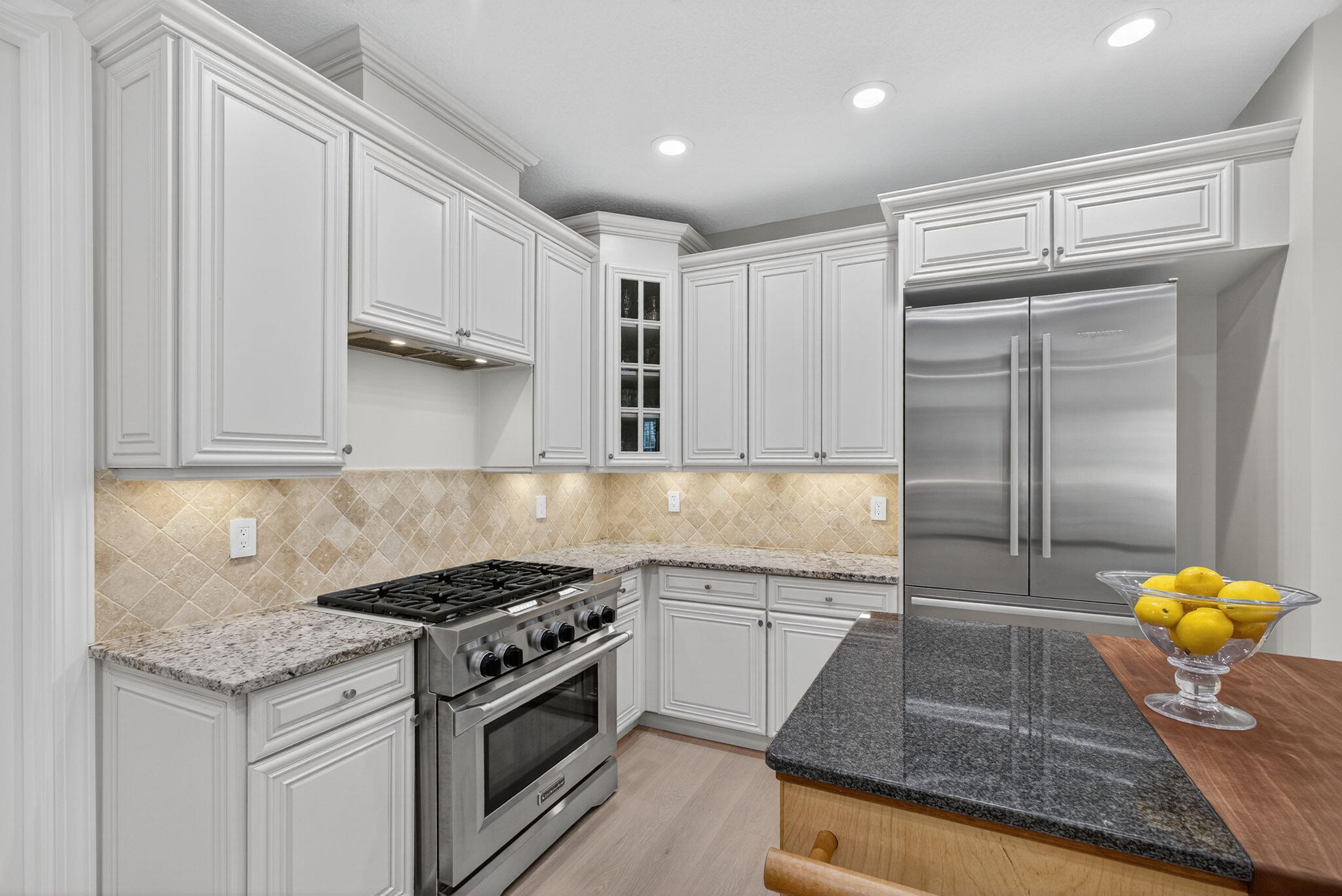 CARRIAGE HOMES AT FRENCHMANS HARBOR CONDO - Residential
