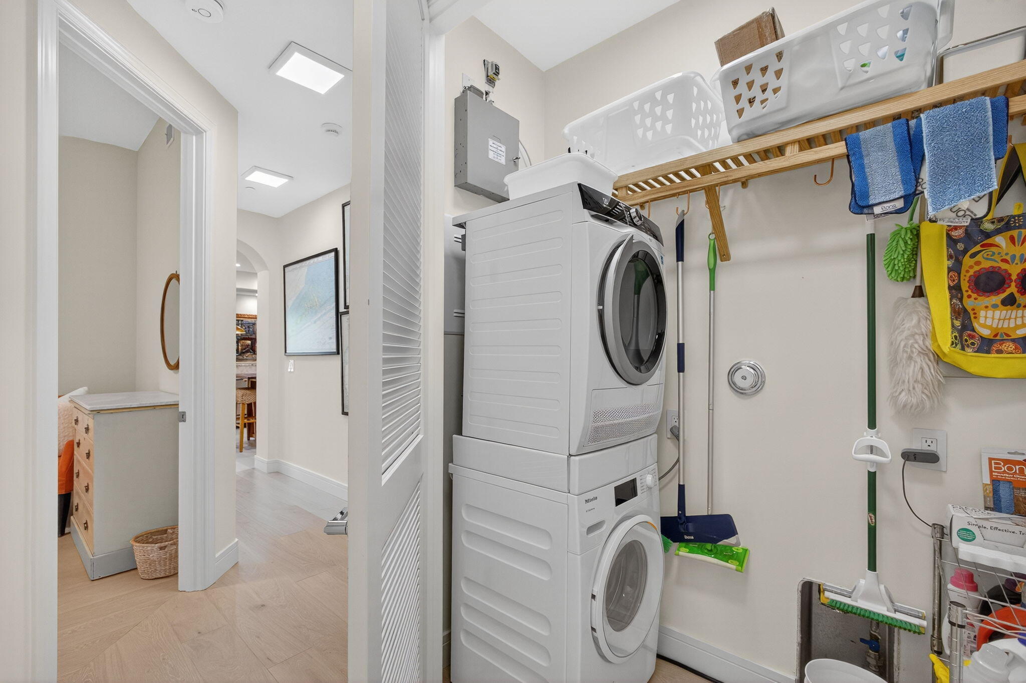 CARRIAGE HOMES AT FRENCHMANS HARBOR CONDO - Residential