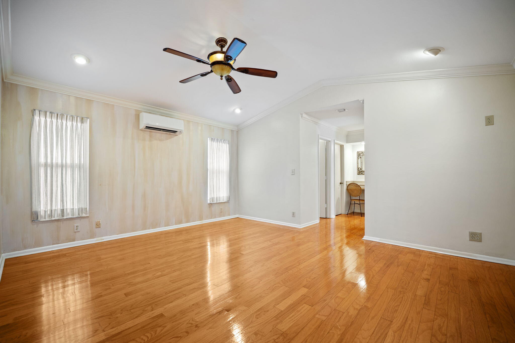 CYPRESS GLEN - Residential