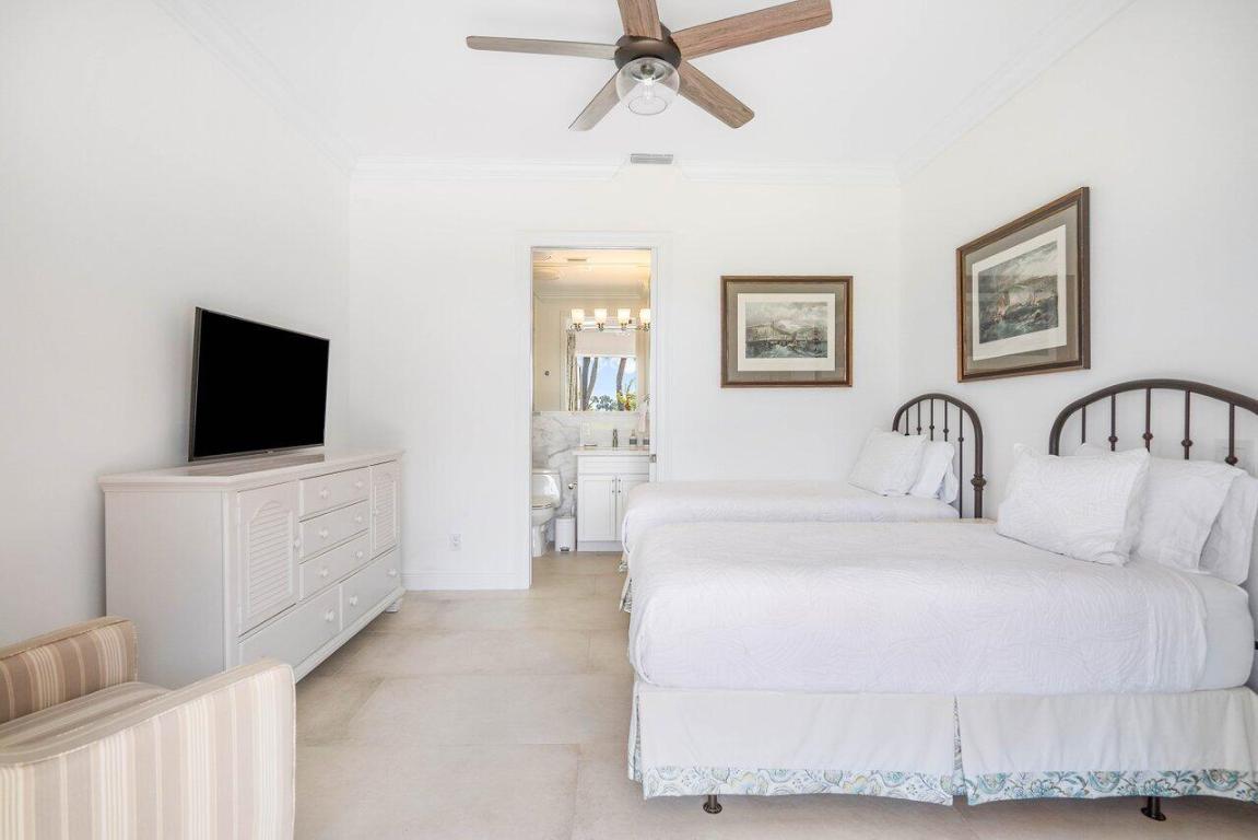 SAILFISH POINT - Residential