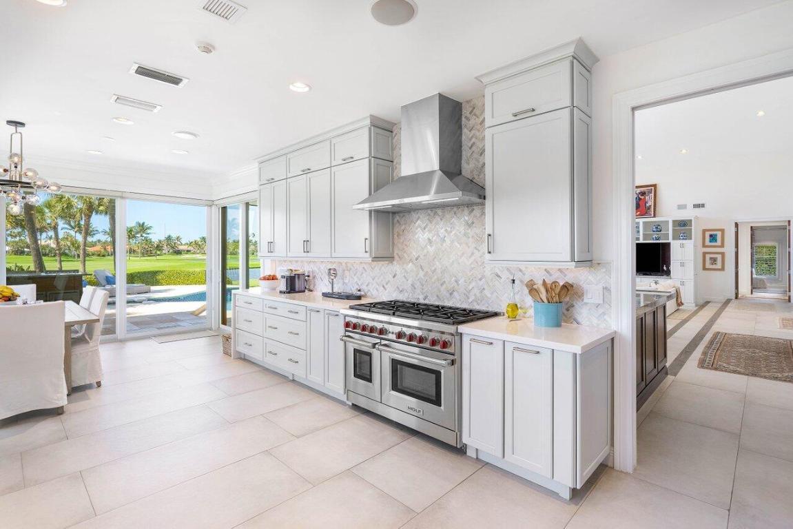 SAILFISH POINT - Residential