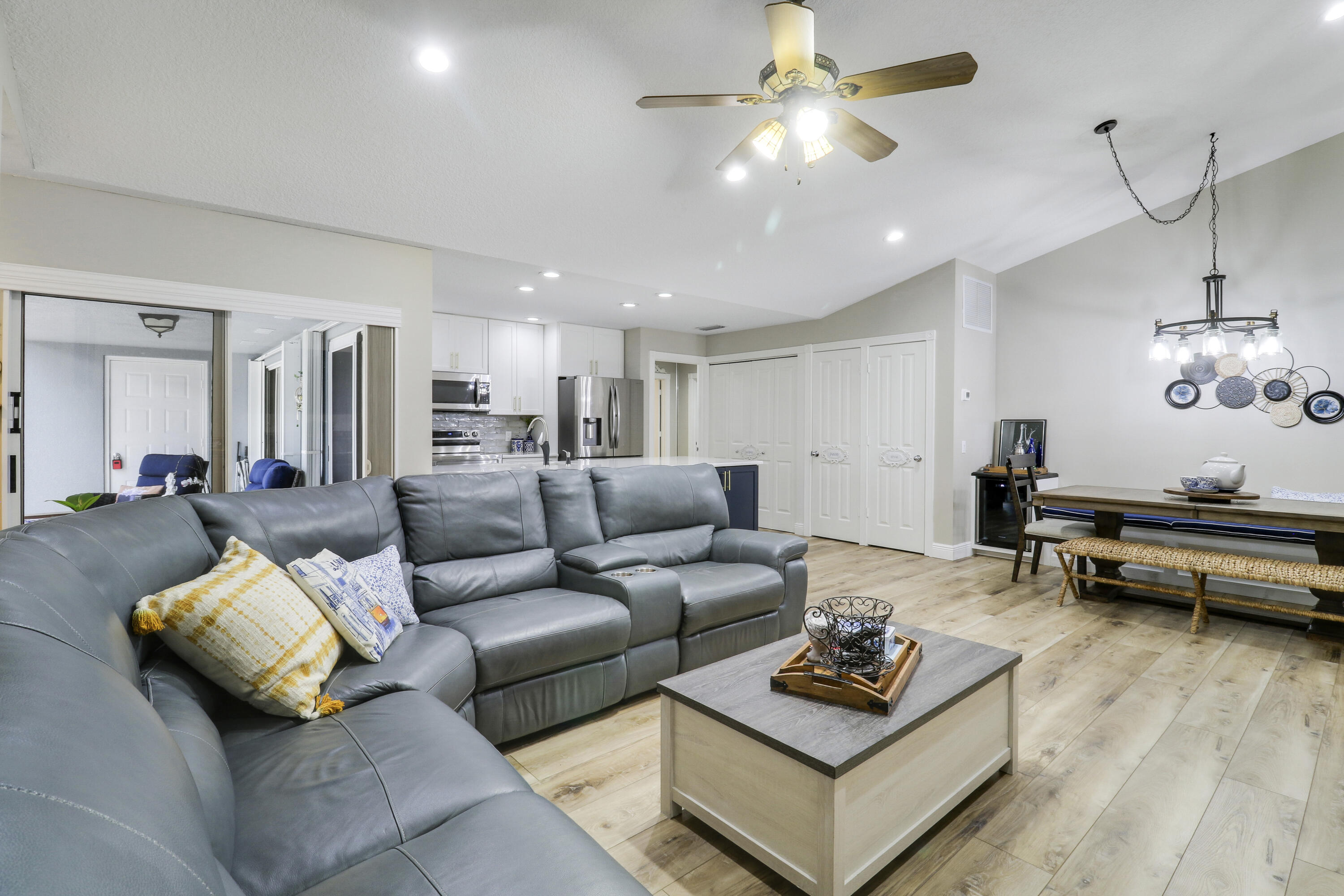 THE LAKES AT ST LUCIE WEST - Residential