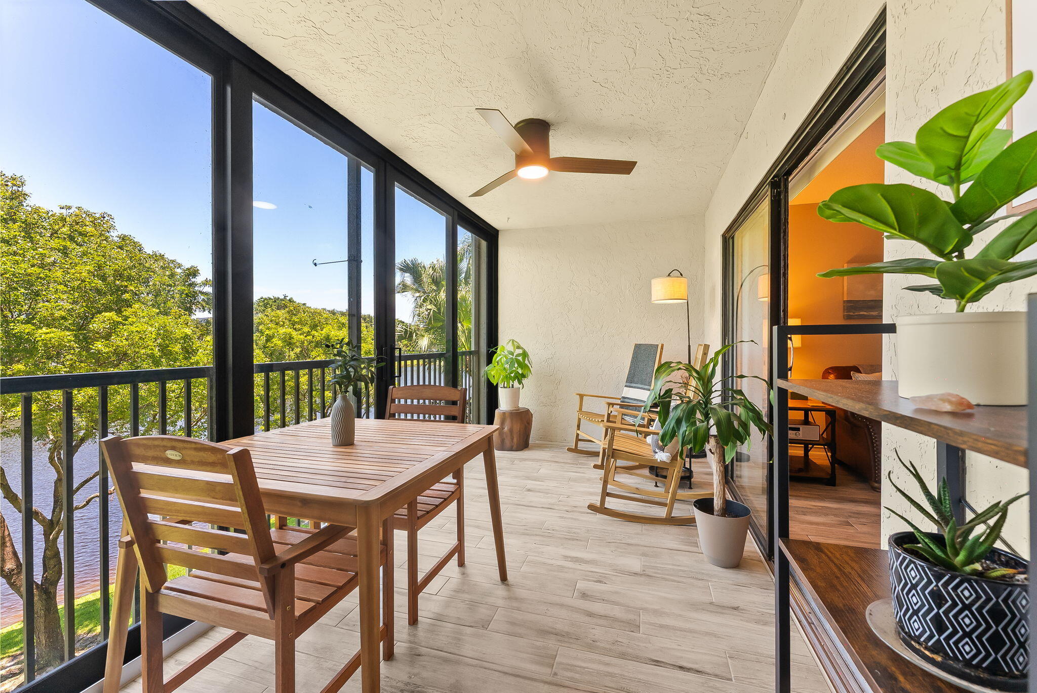 CYPRESS BEND CONDOMINIUM VI - Residential