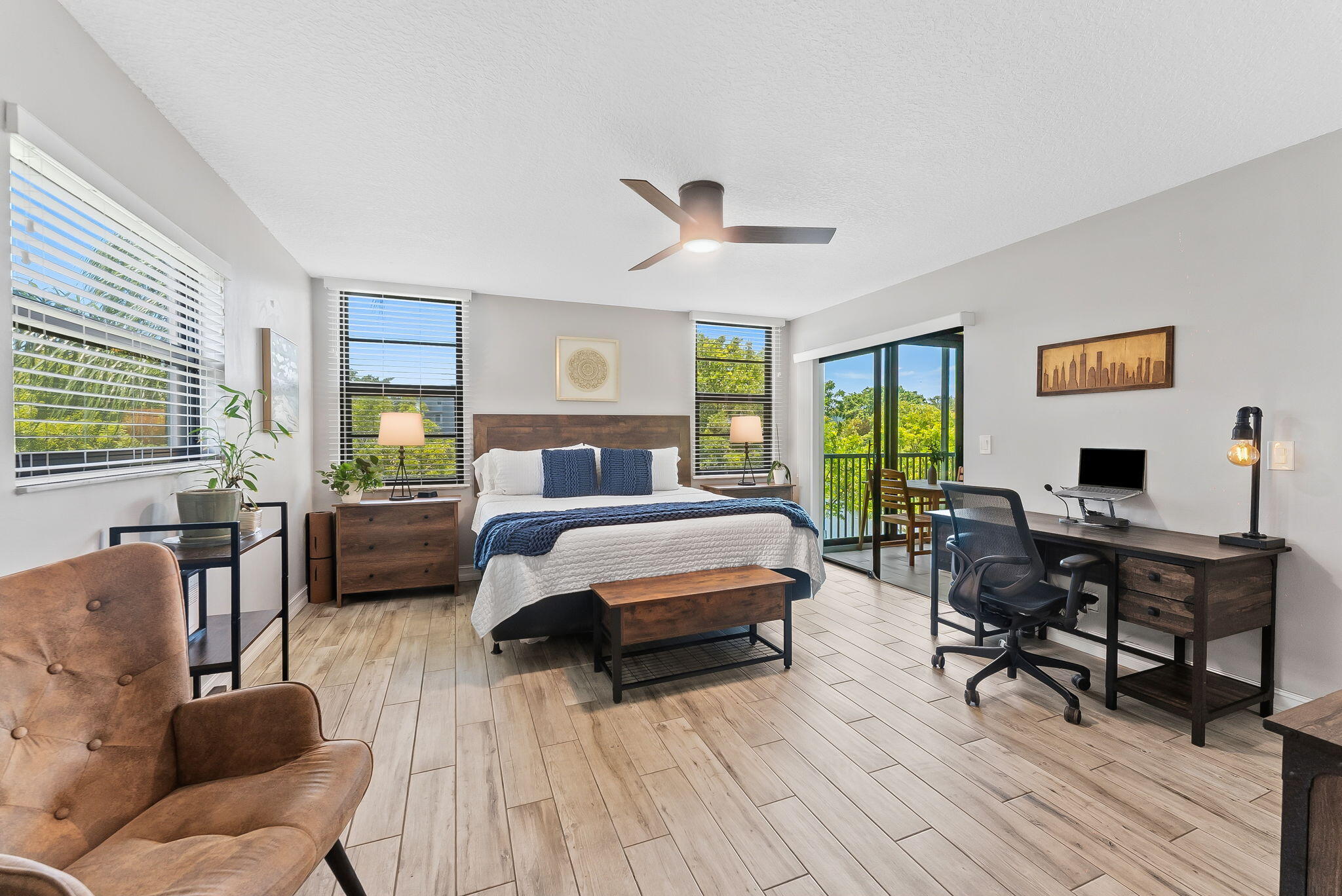 CYPRESS BEND CONDOMINIUM VI - Residential