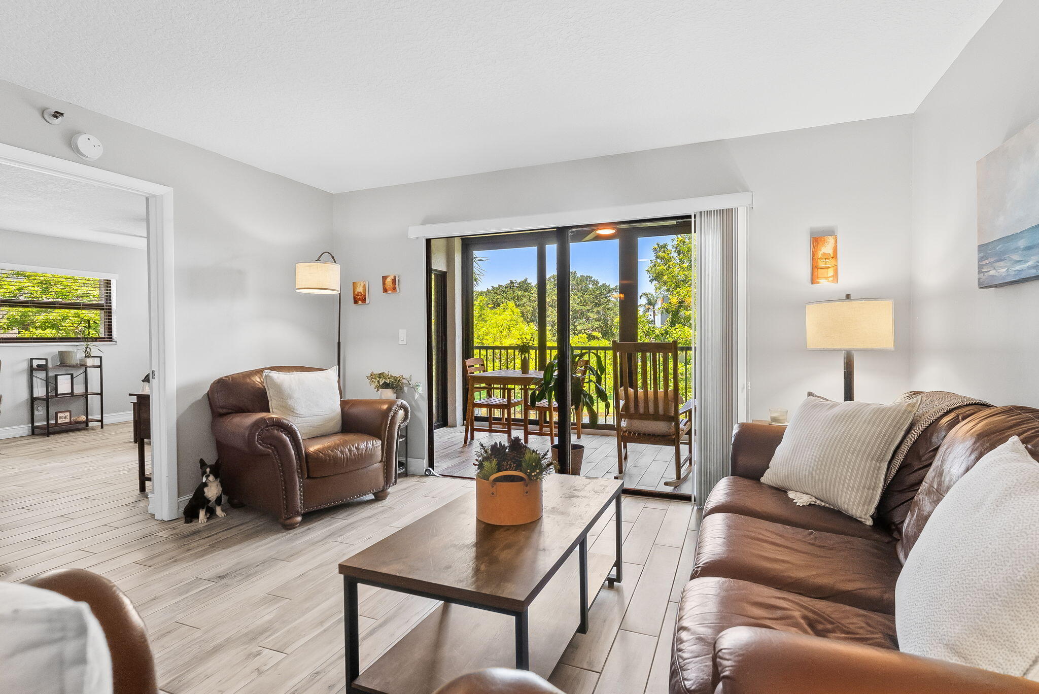 CYPRESS BEND CONDOMINIUM VI - Residential
