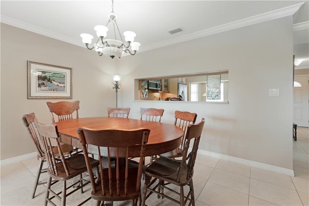 The Townhomes - Residential