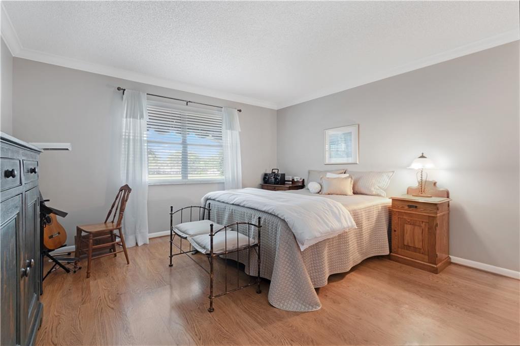 The Townhomes - Residential