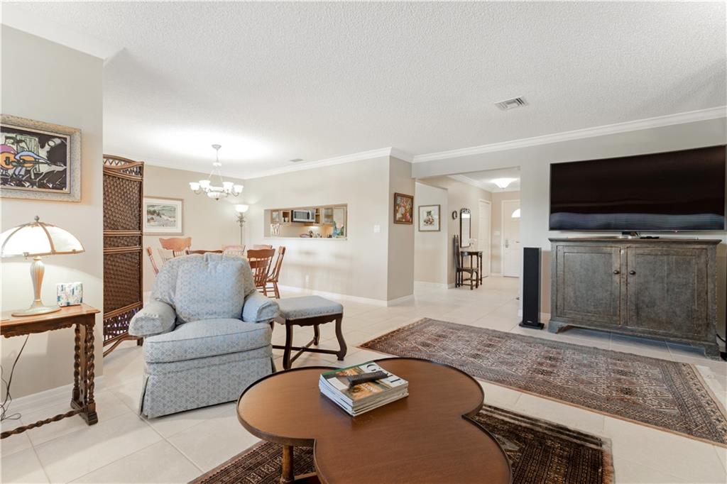 The Townhomes - Residential