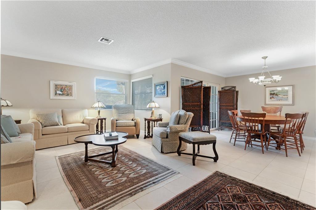 The Townhomes - Residential