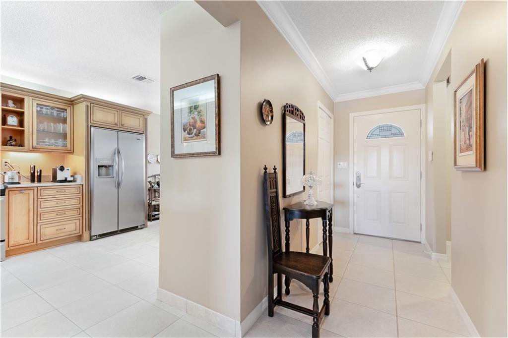 The Townhomes - Residential