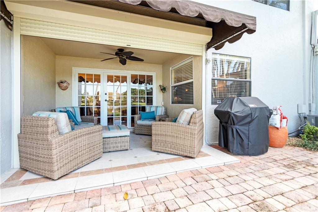The Townhomes - Residential