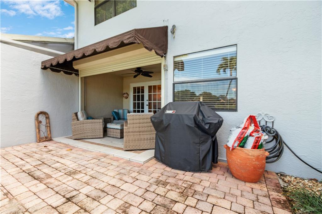 The Townhomes - Residential