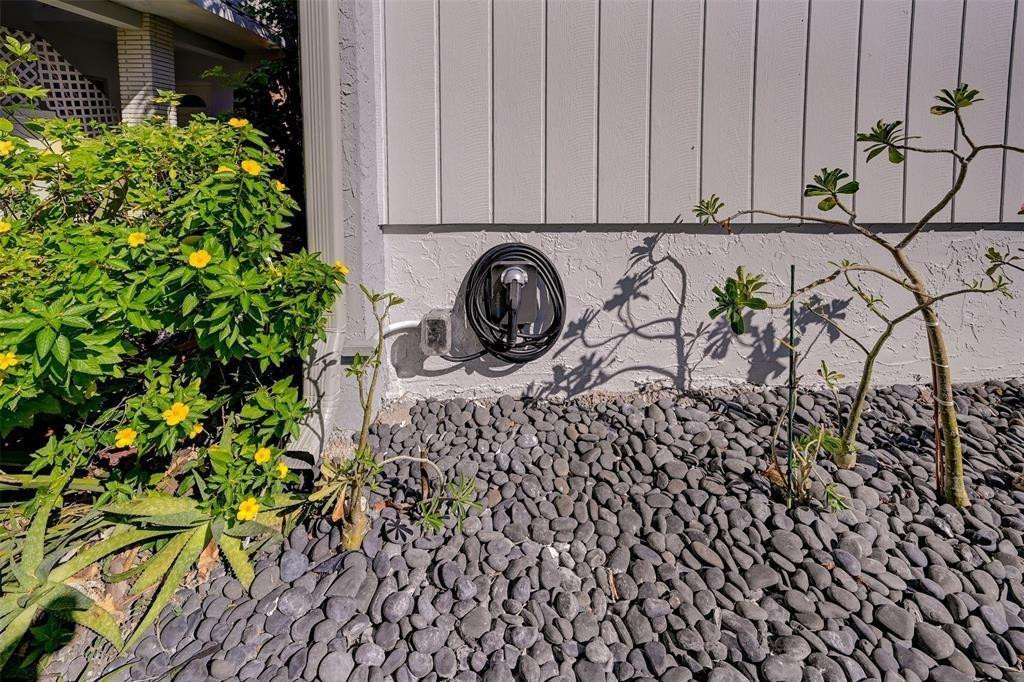 OCEAN SURF CONDO - Residential Lease