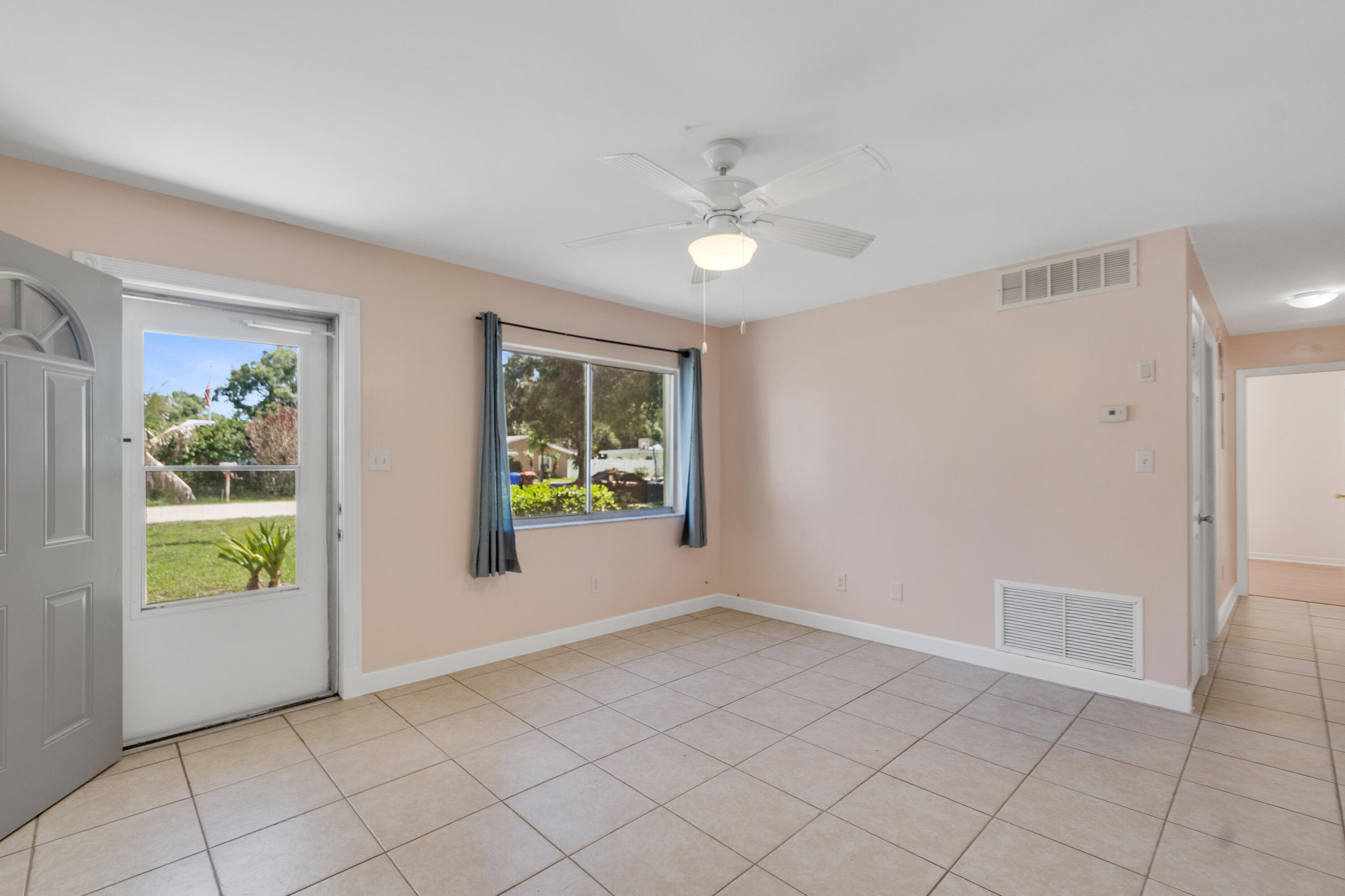 PINE TREE PARK UNIT NO 4 - Residential