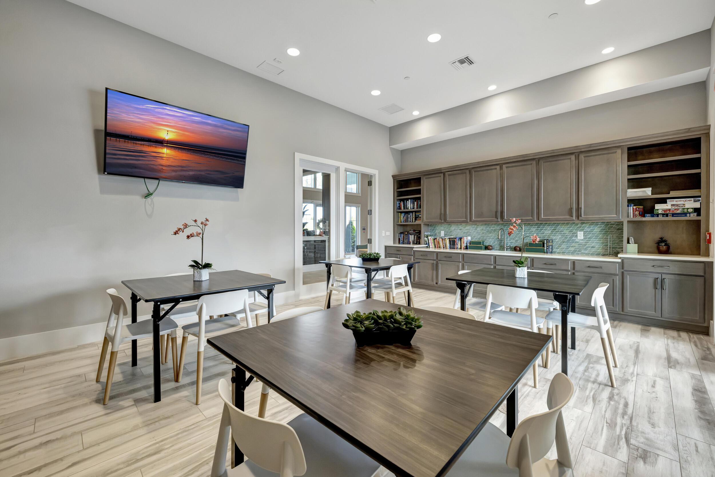 DEL WEBB - Residential